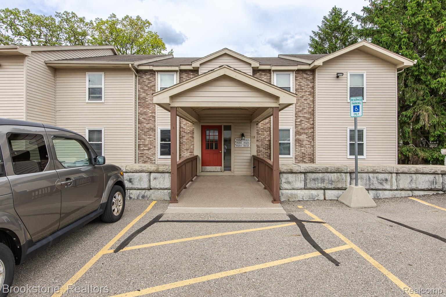 5078, Harbor Oak, #40, Waterford, Michigan, 48329