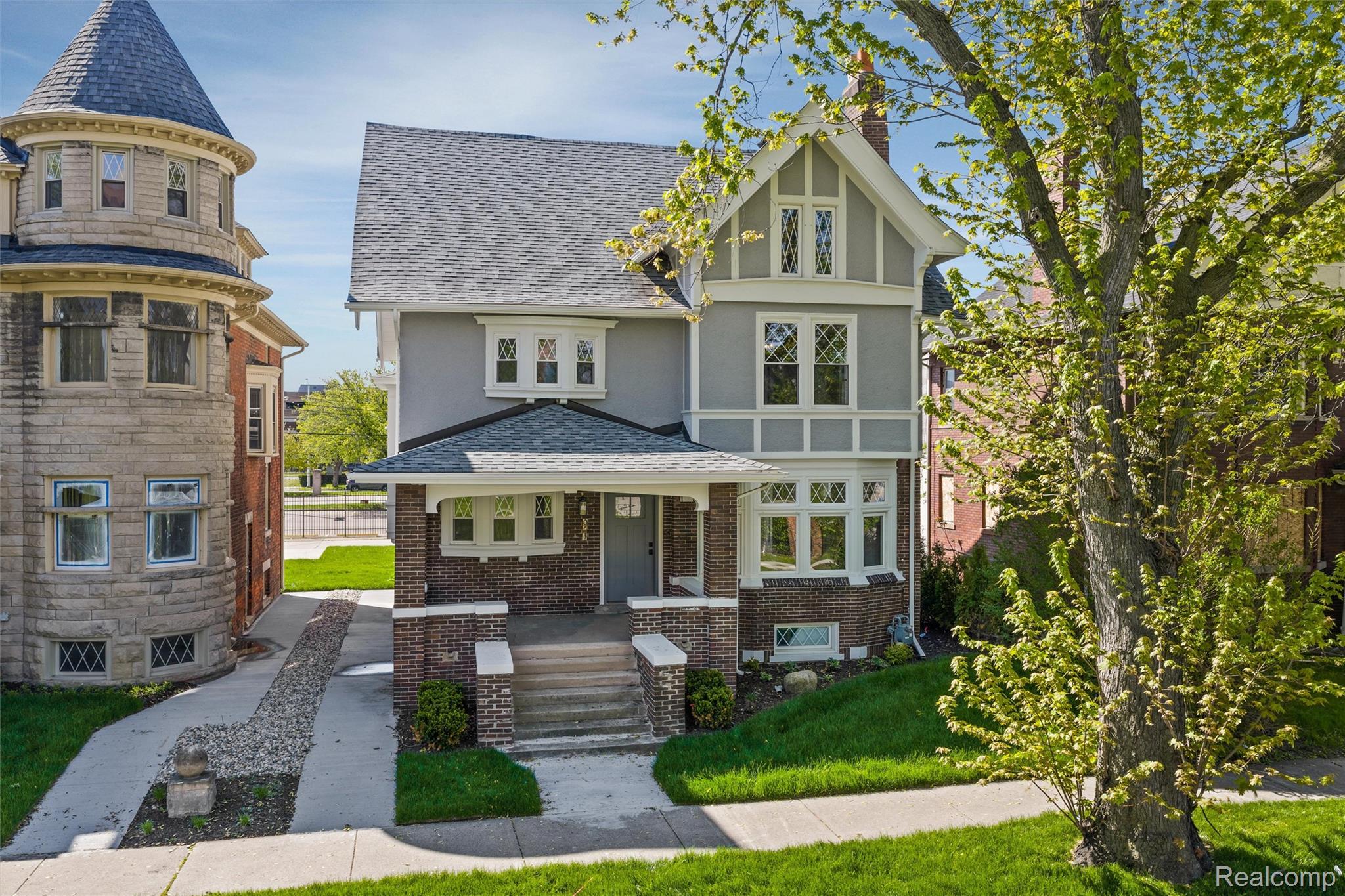 97, Delaware, Detroit, Michigan, 48202