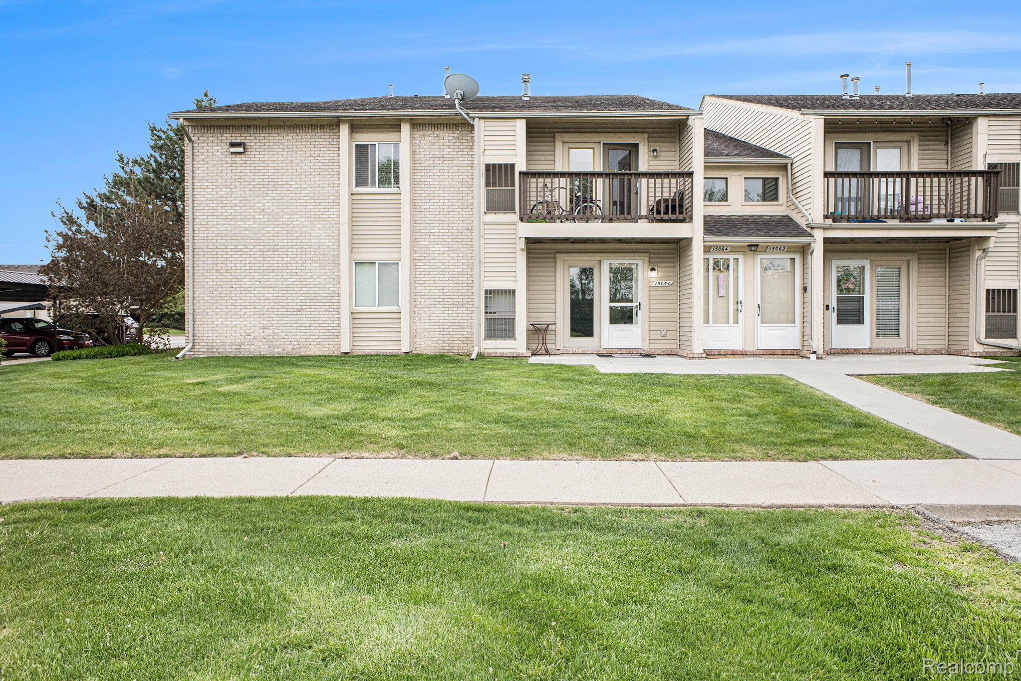 15054, Riverside, Sterling Heights, Michigan, 48313