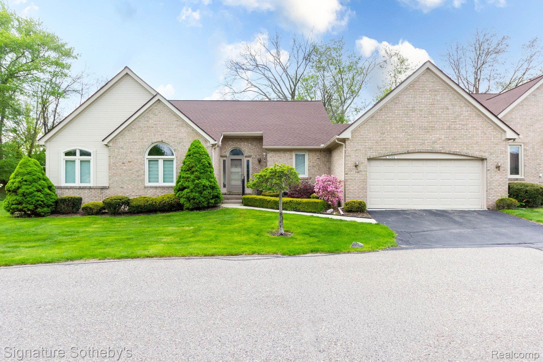 5396, Fairway, West Bloomfield, Michigan, 48323