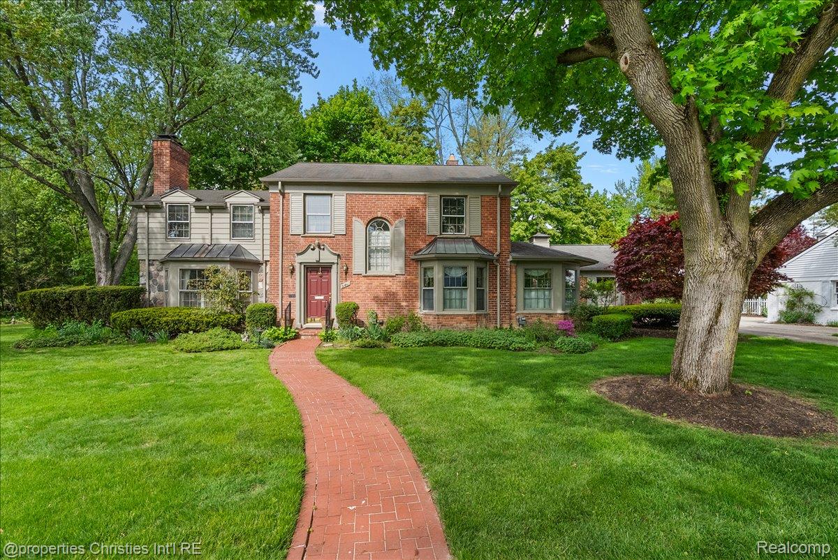 341, Westwood, Bloomfield Hills, Michigan, 48301
