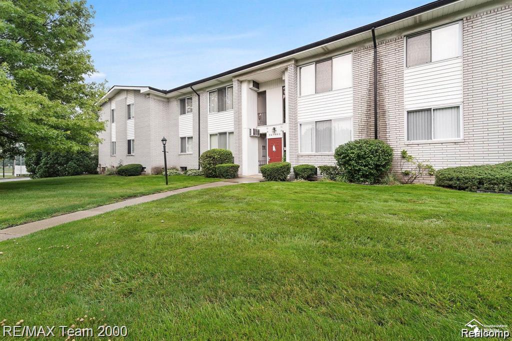 26790, Joy, Redford, Michigan, 48239
