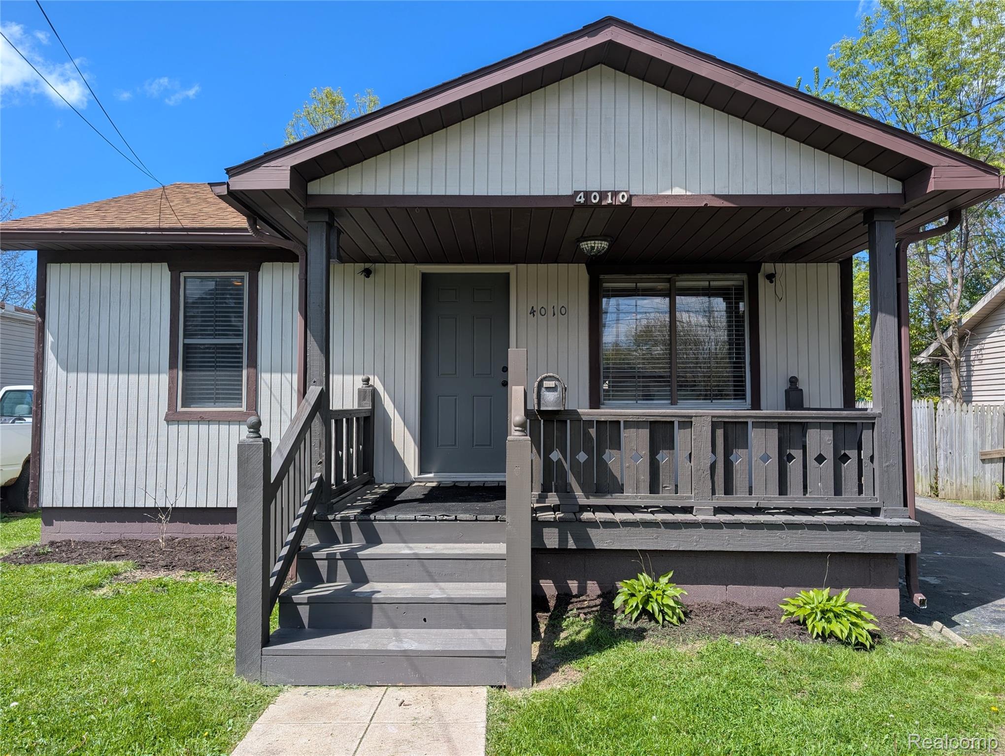 4010, Reynolds, Flint, Michigan, 48532