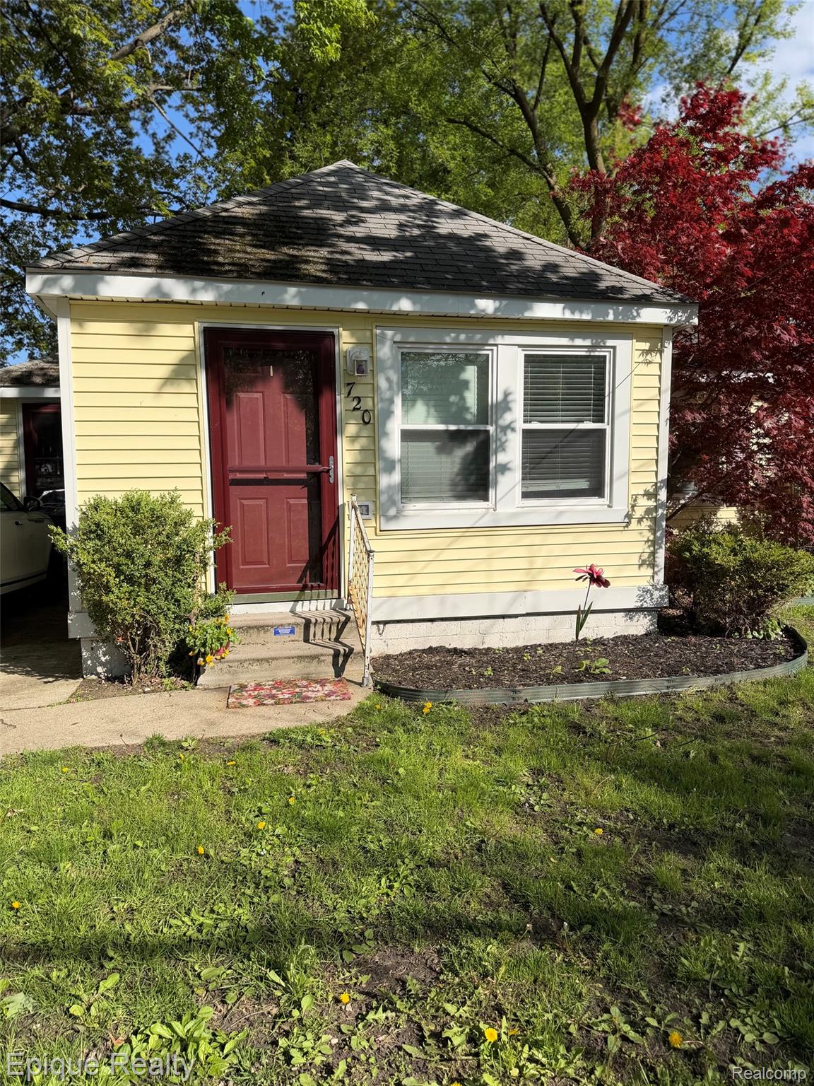 720, Washington, Algonac, Michigan, 48001