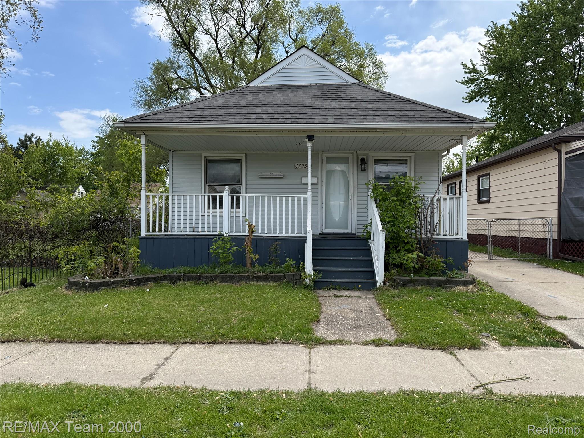 17930, Ruth, Melvindale, Michigan, 48122