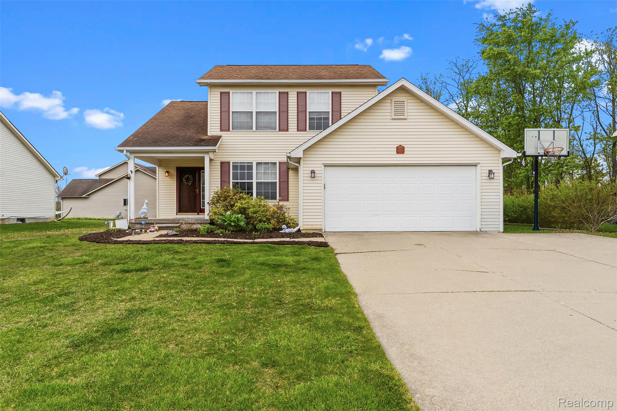 1265, Theresa, Fenton, Michigan, 48430