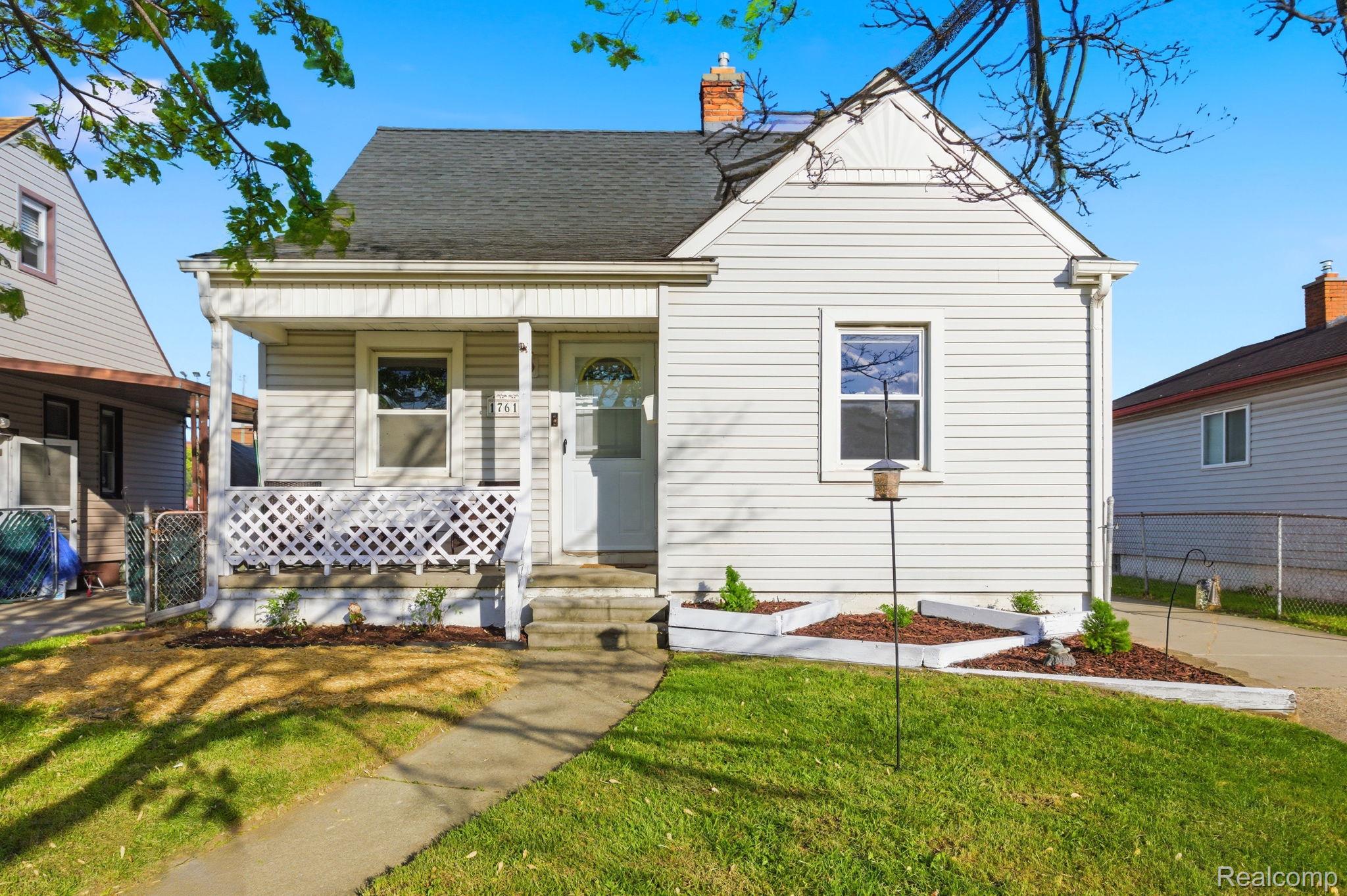 17614, Eddon, Melvindale, Michigan, 48122