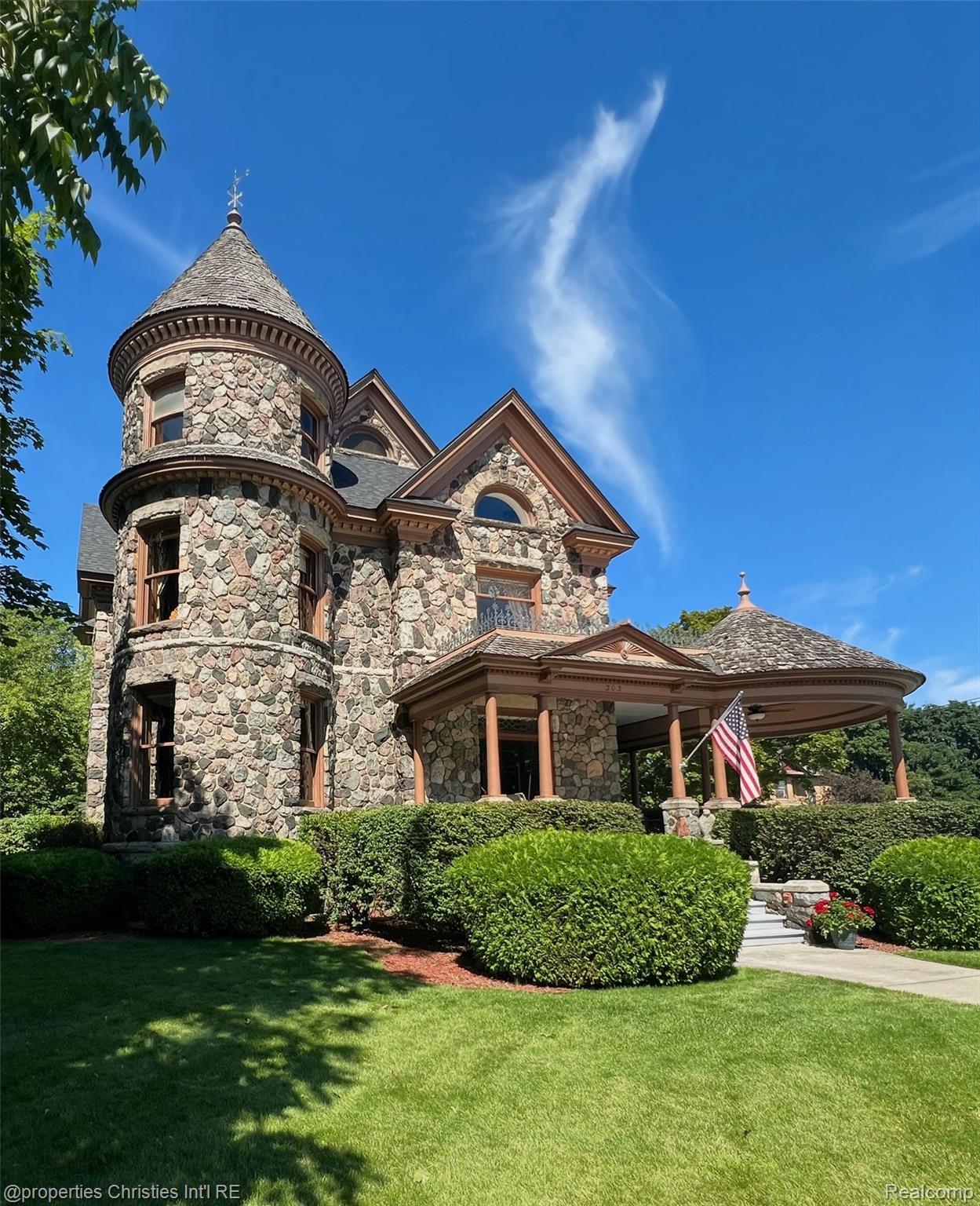 303, State, Alpena, Michigan, 49707
