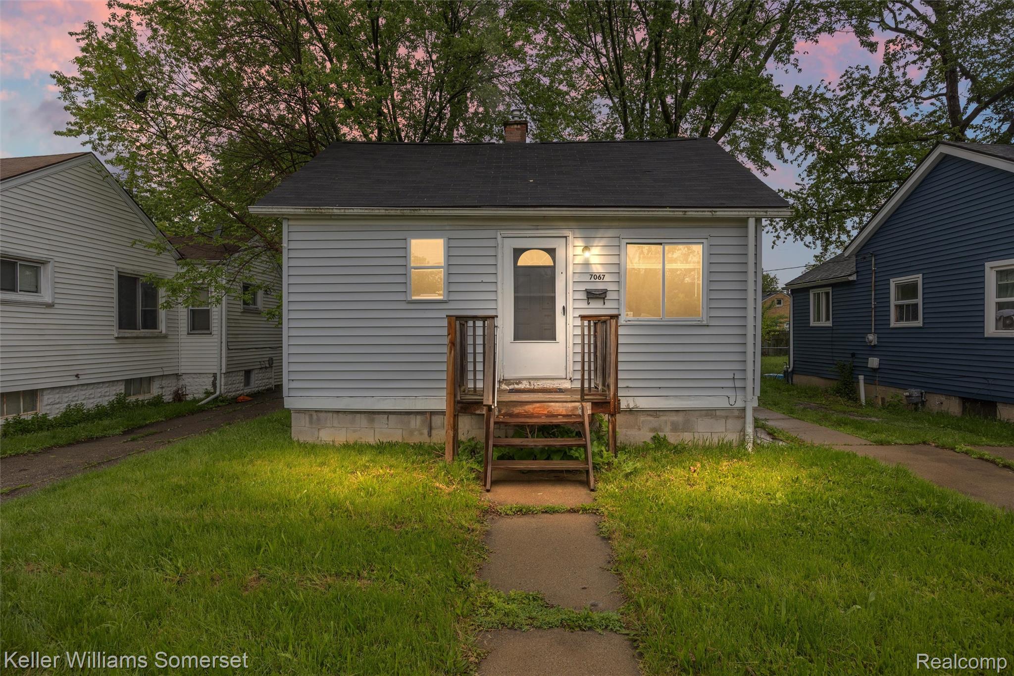 7067, Studebaker, Warren, Michigan, 48091