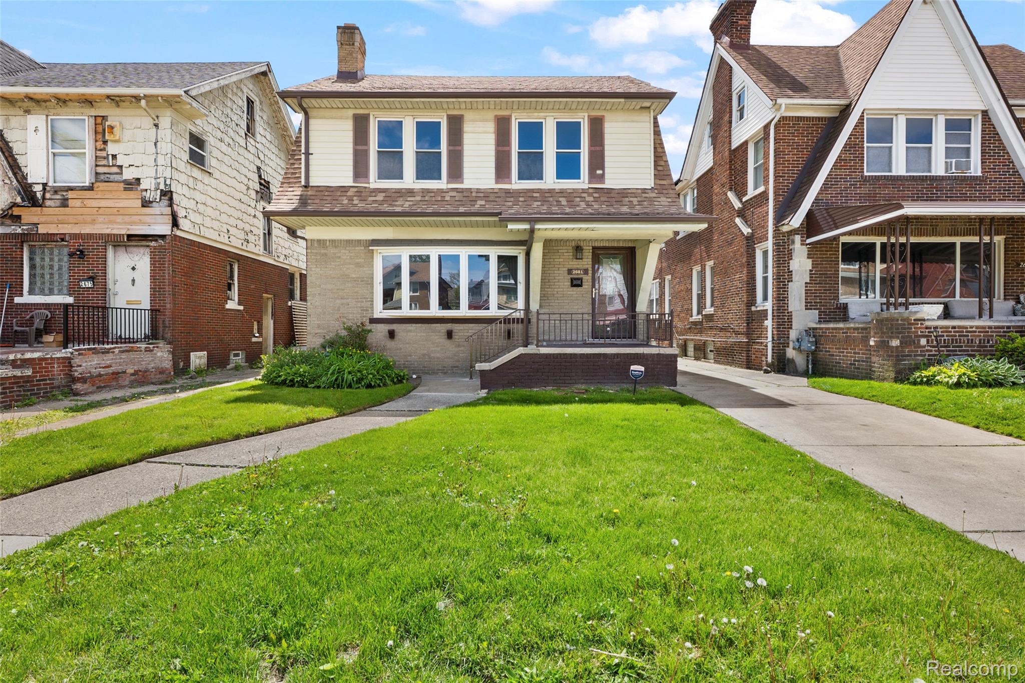2681, Burlingame, Detroit, Michigan, 48206