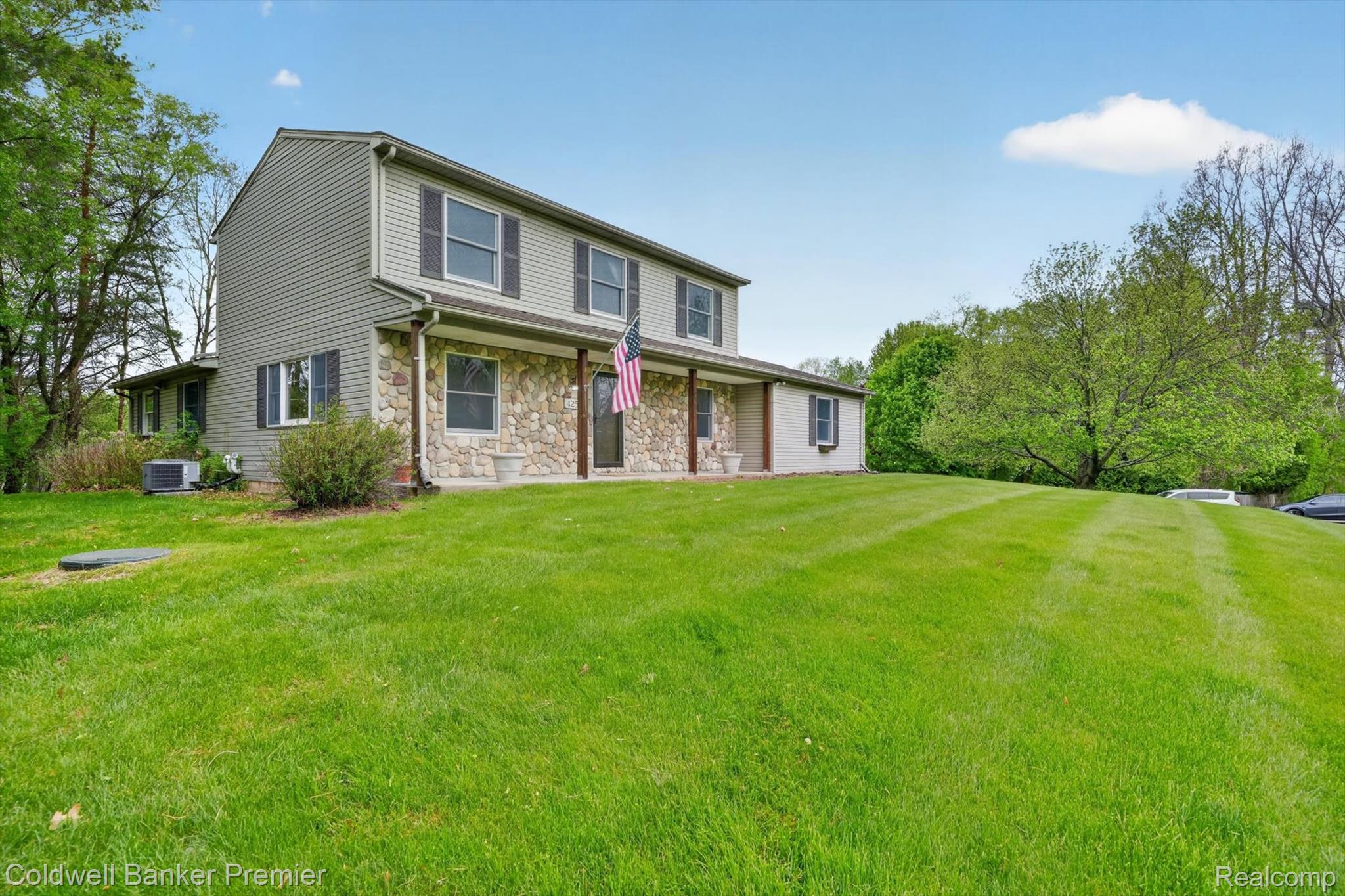 425, Arbor Pine, Ortonville, Michigan, 48462