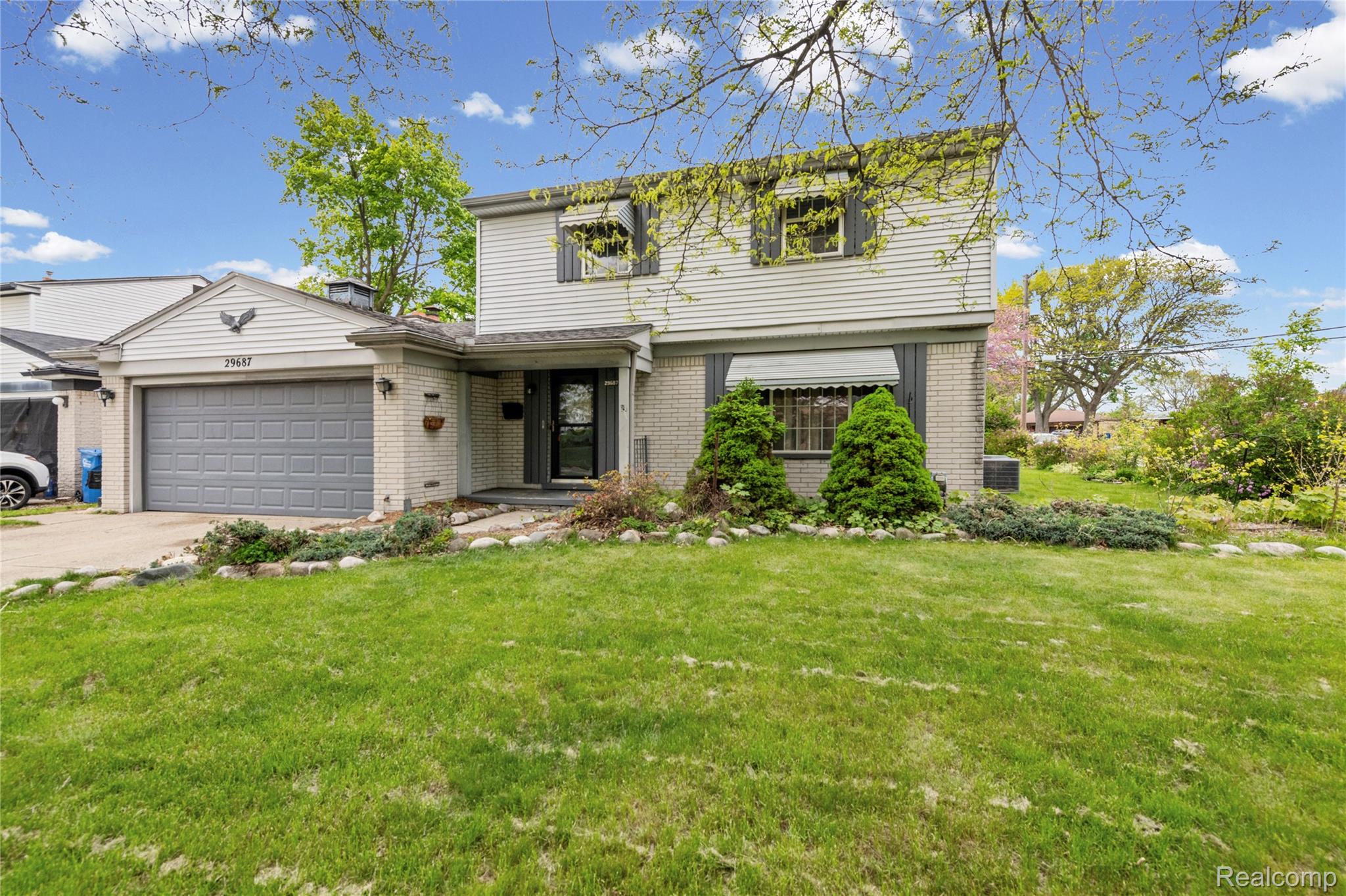 29687, Boewe, Warren, Michigan, 48092