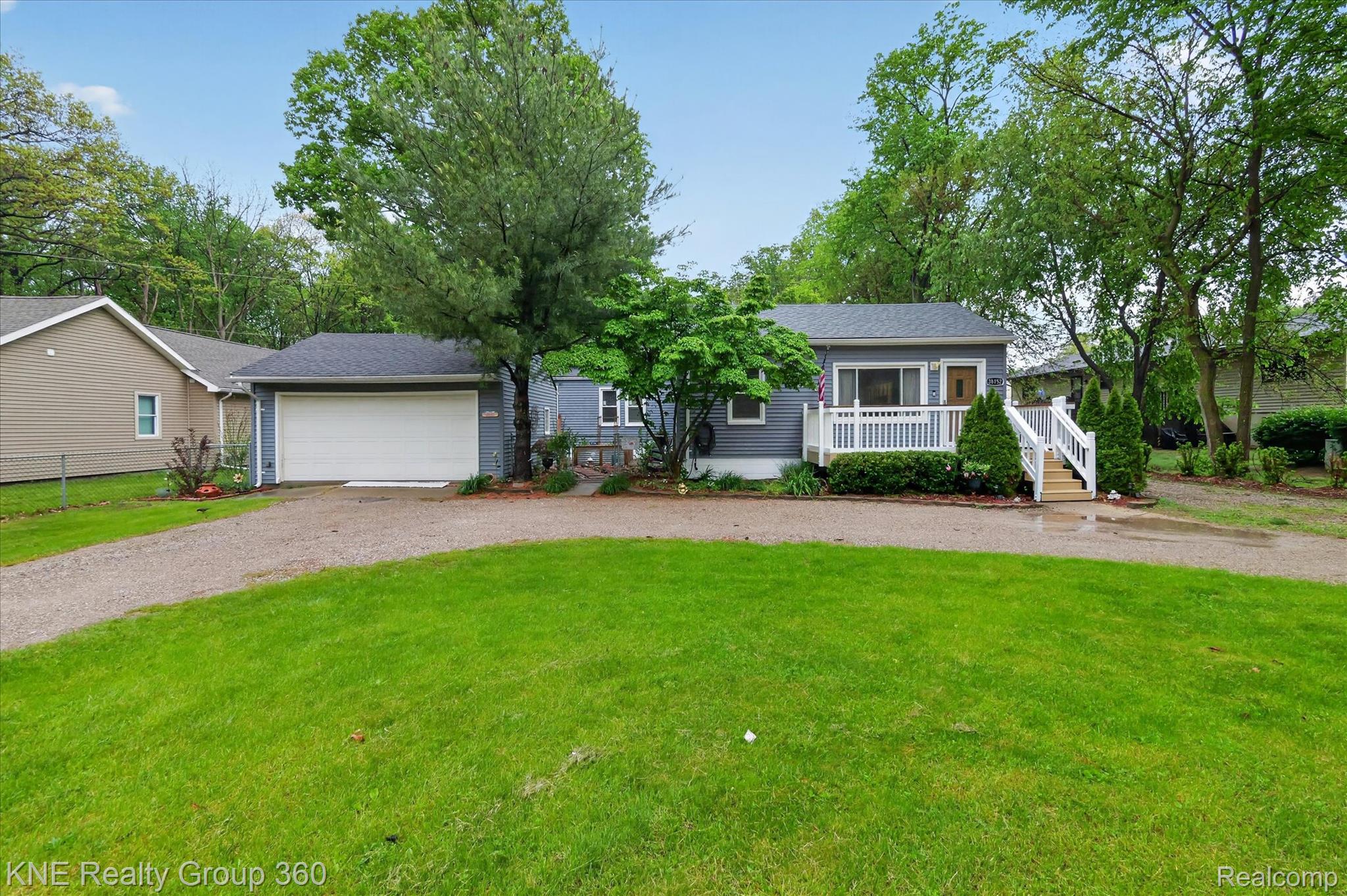 38152, Hixford, Westland, Michigan, 48185