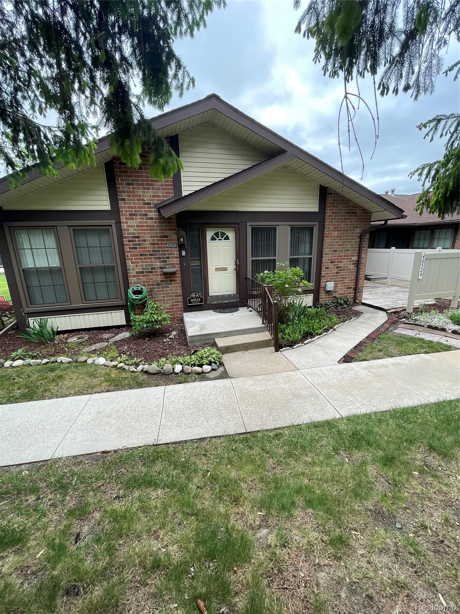 40524, Newport, Plymouth, Michigan, 48170