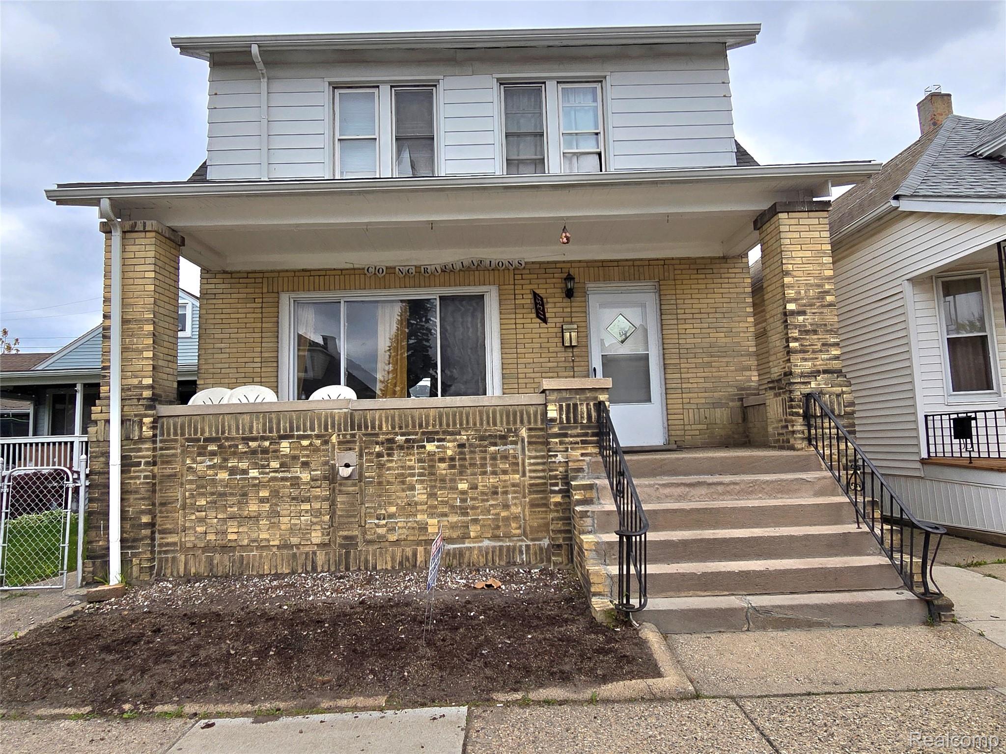 11351, MCDOUGALL, Hamtramck, Michigan, 48212