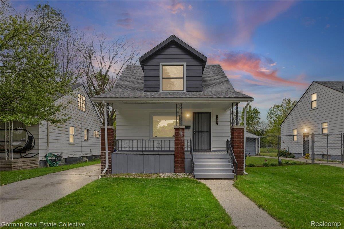 8227, Saint Marys, Detroit, Michigan, 48228