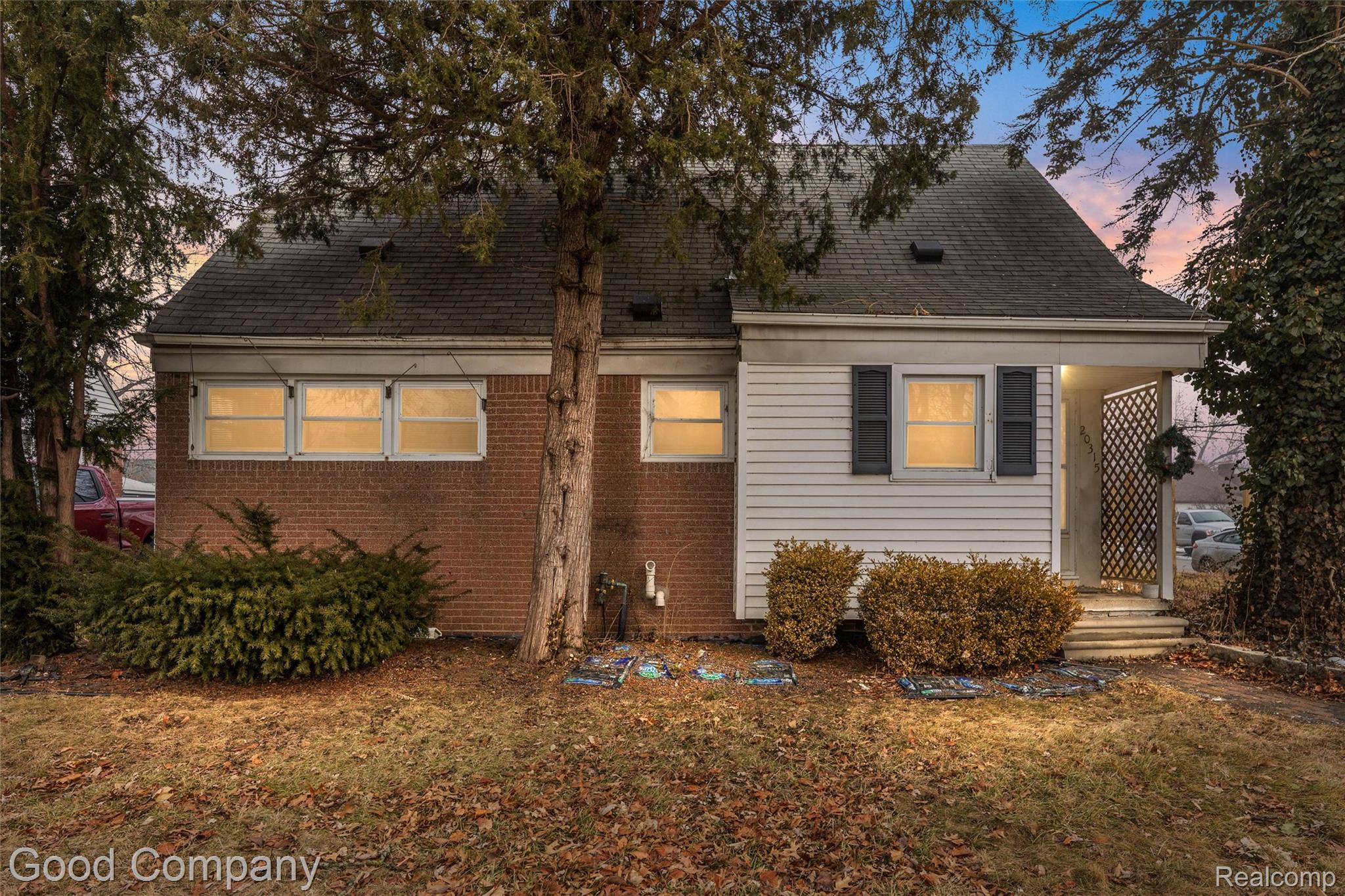 20315, Lancaster, Harper Woods, Michigan, 48225
