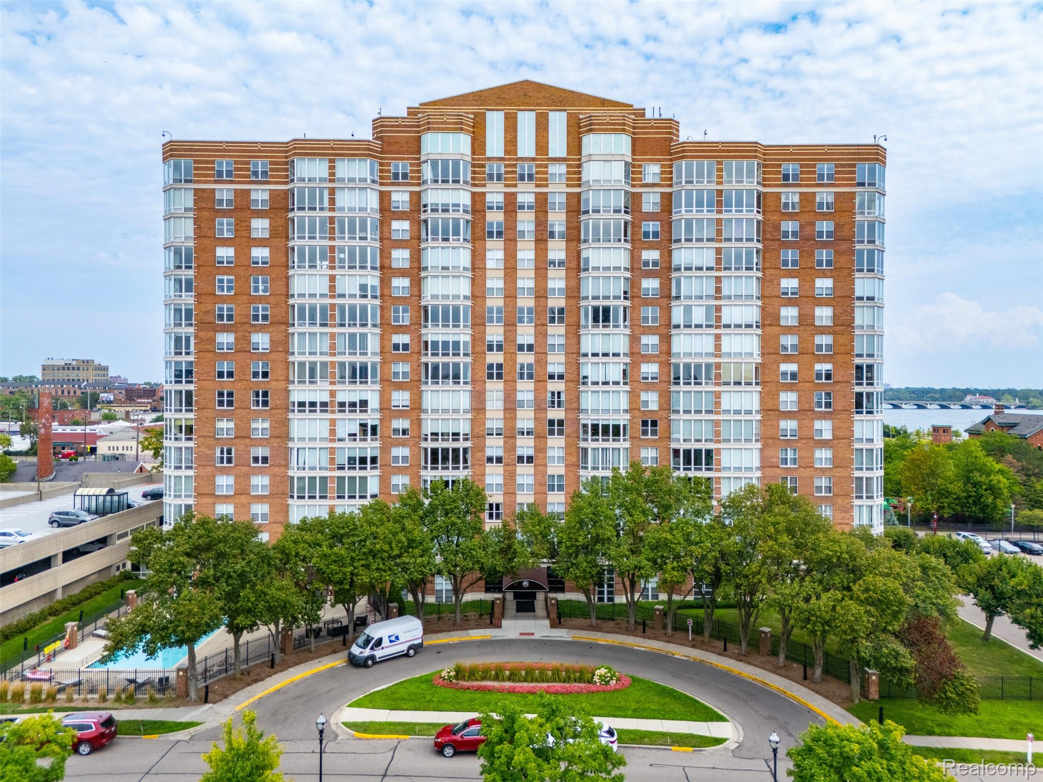 250, Harbortown, #404, Detroit, Michigan, 48207