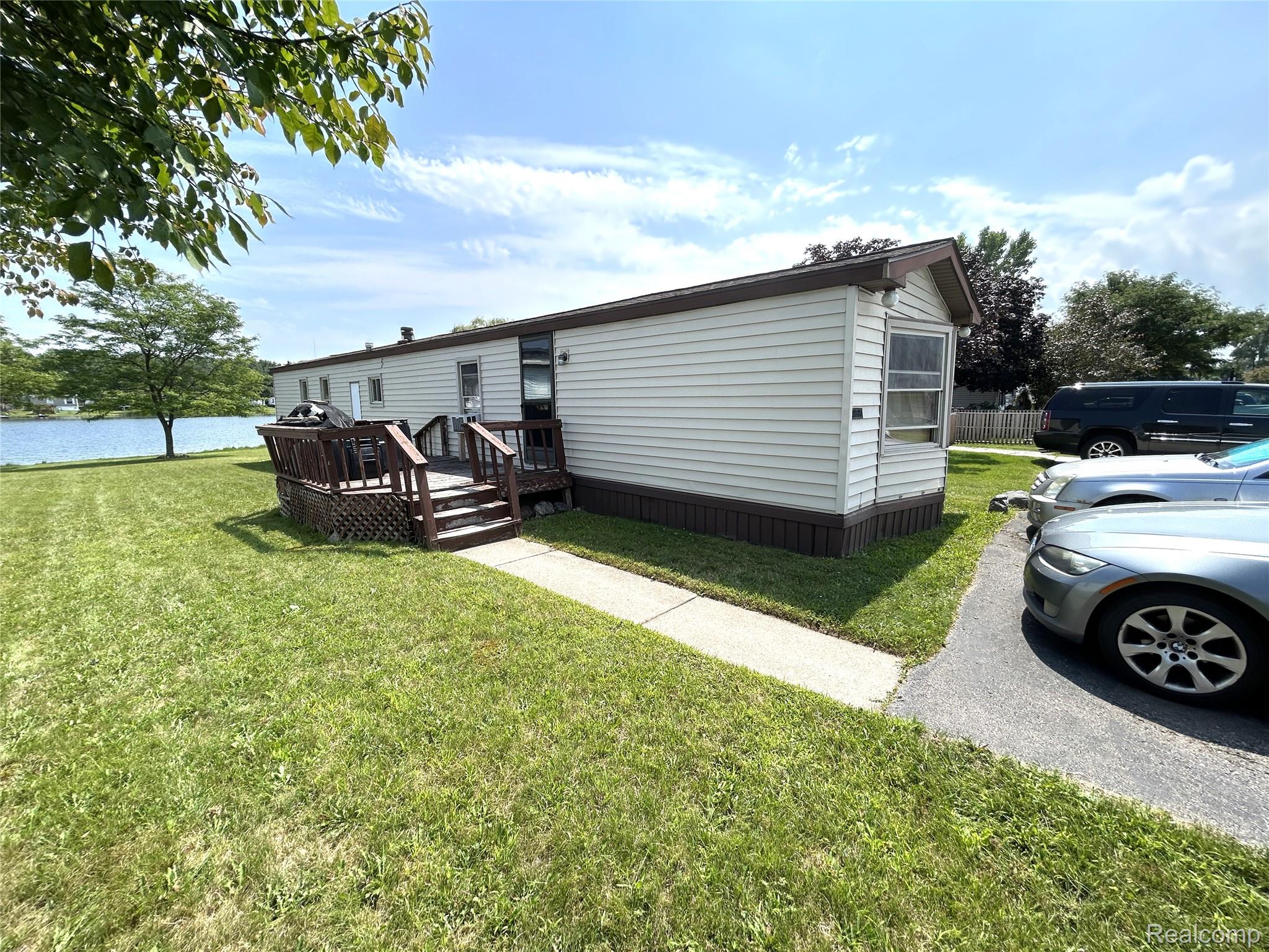 48582, Lakeview, Shelby Twp, Michigan, 48317
