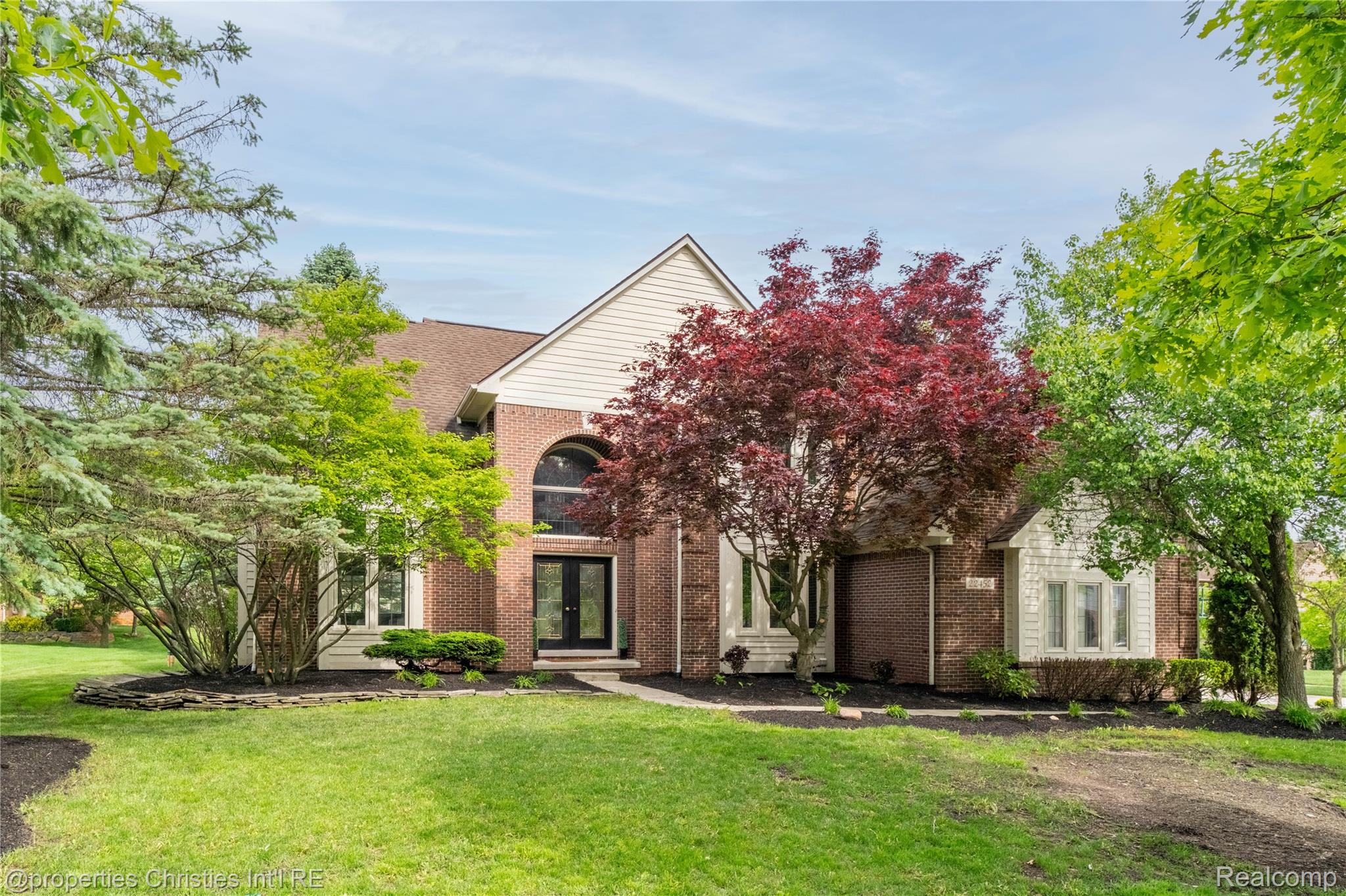 22452, Fuller, Novi, Michigan, 48374