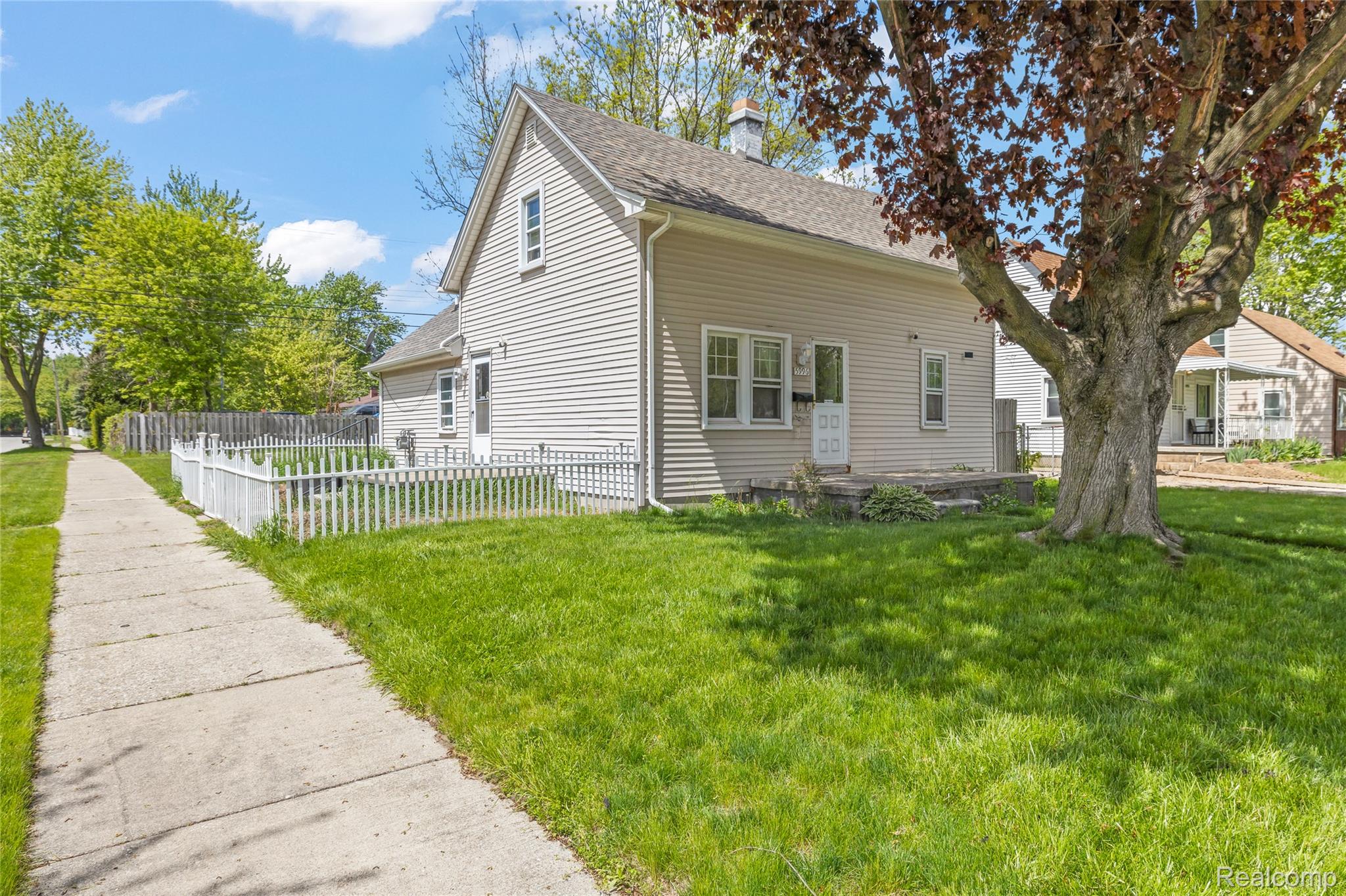 5996, Princess, Taylor, Michigan, 48180