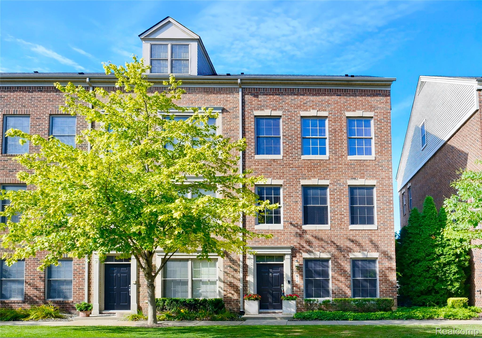 514, Graten, Birmingham, Michigan, 48009