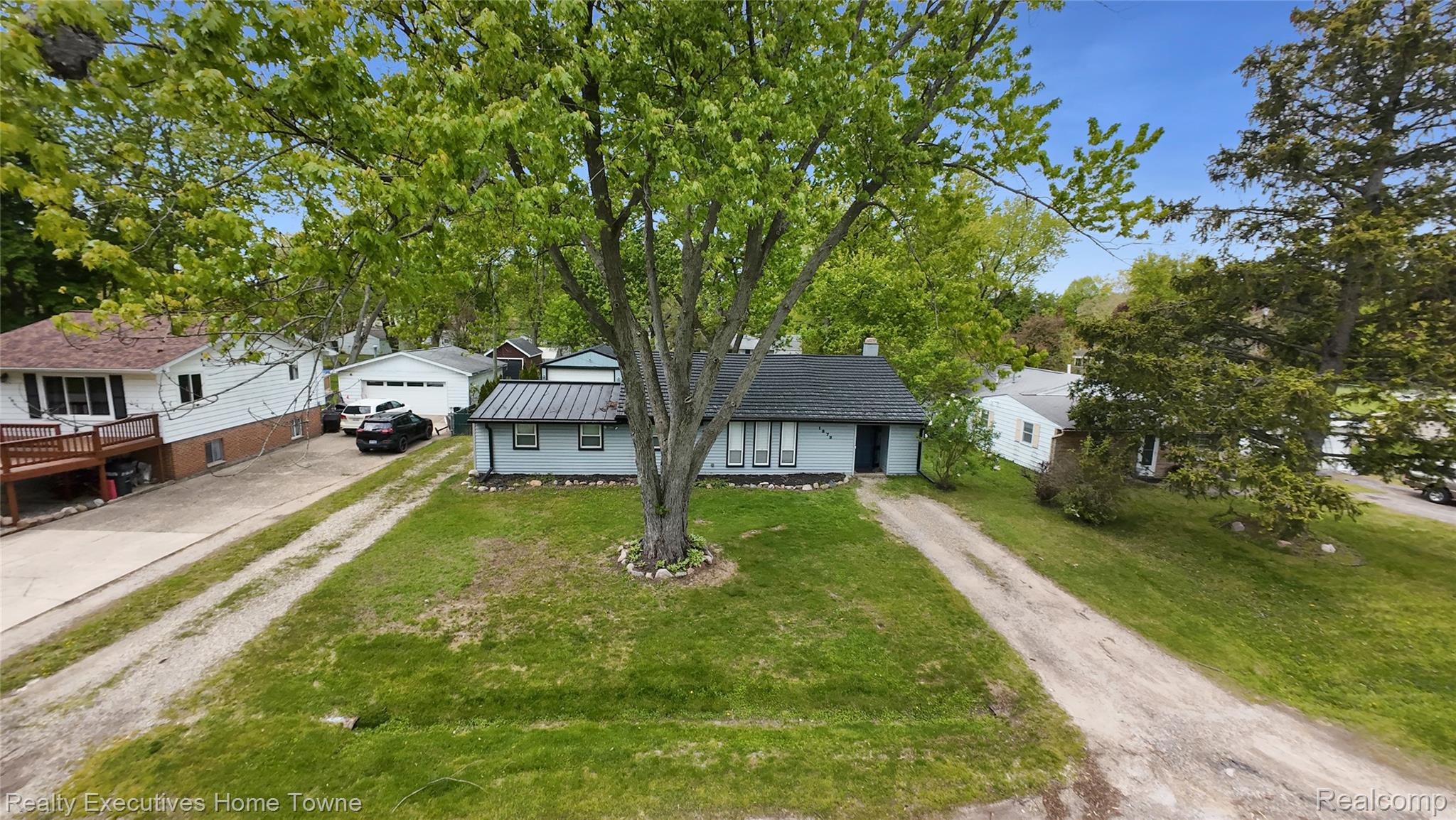 1373, Nolta, Walled Lake, Michigan, 48390