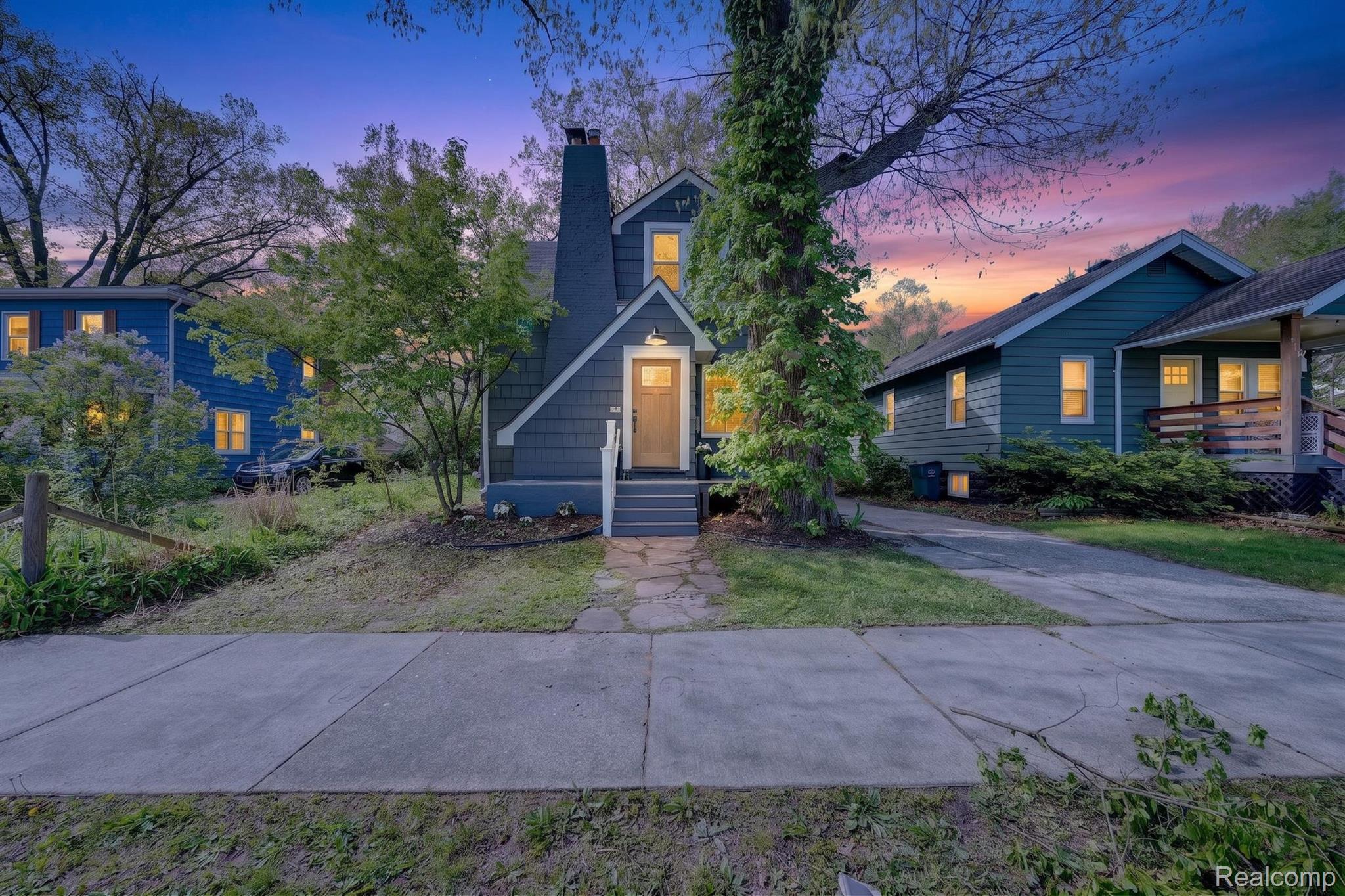 582, Drayton, Ferndale, Michigan, 48220