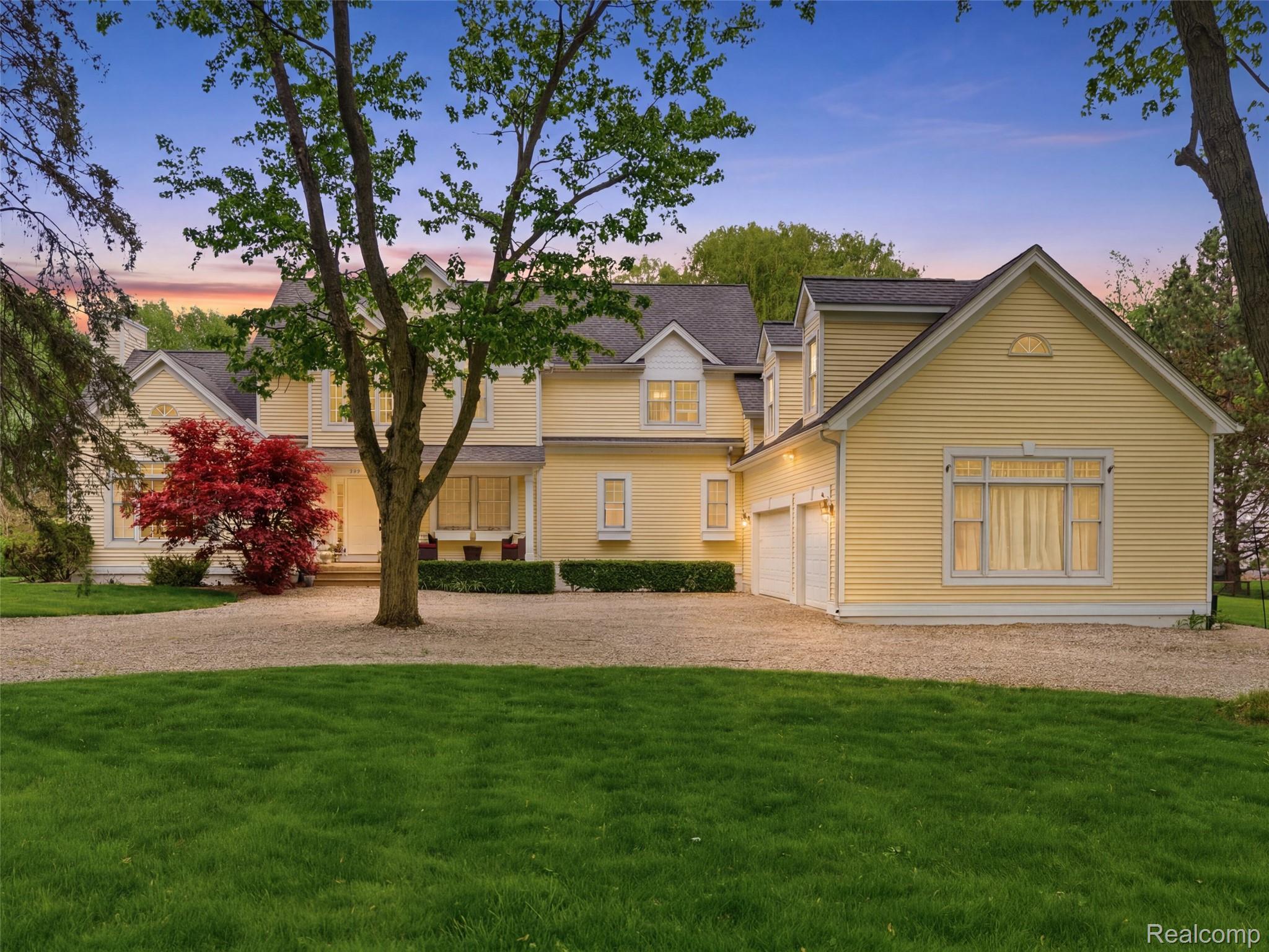 1185, Avon, W, Rochester Hills, Michigan, 48309