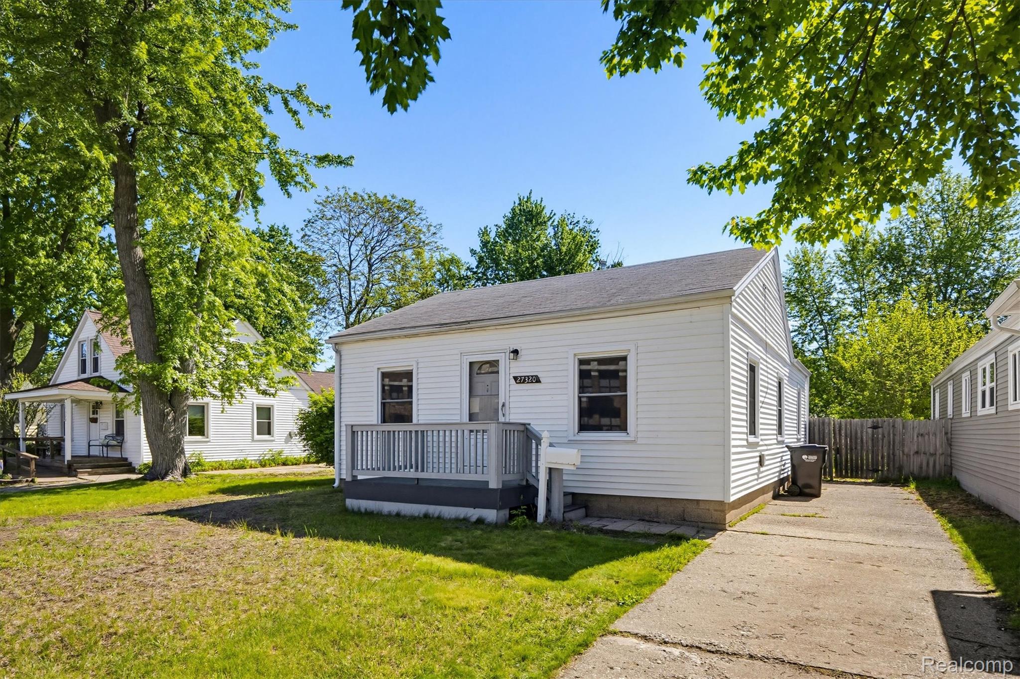 27320, Hampden, Madison Heights, Michigan, 48071