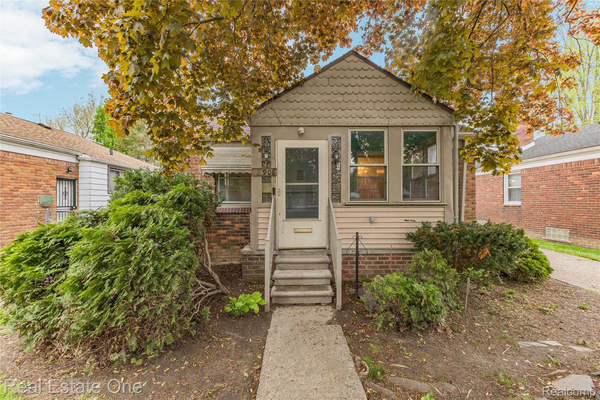 12908, Grayfield, Detroit, Michigan, 48223