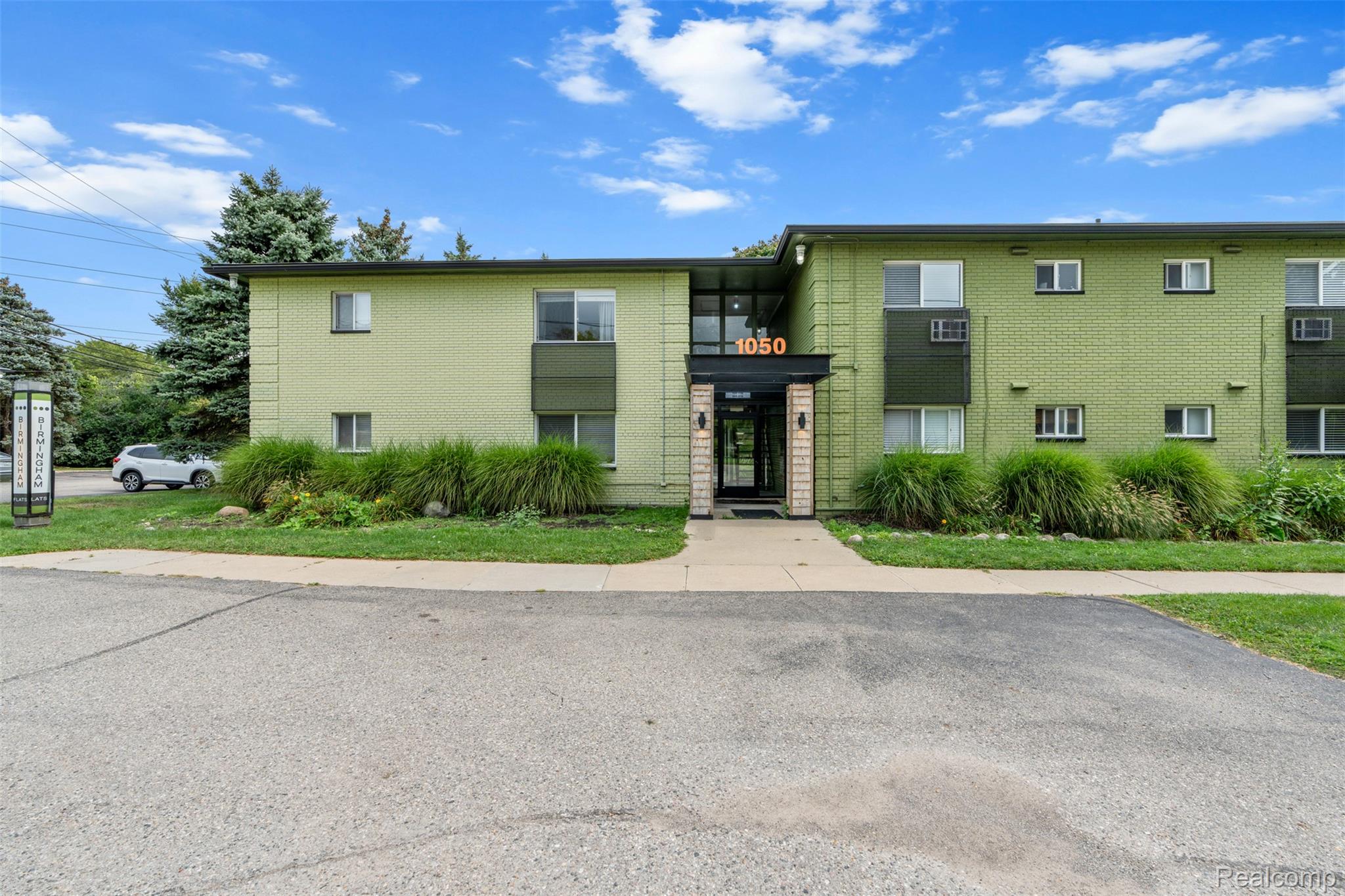 1050, Adams, #212, Birmingham, Michigan, 48009