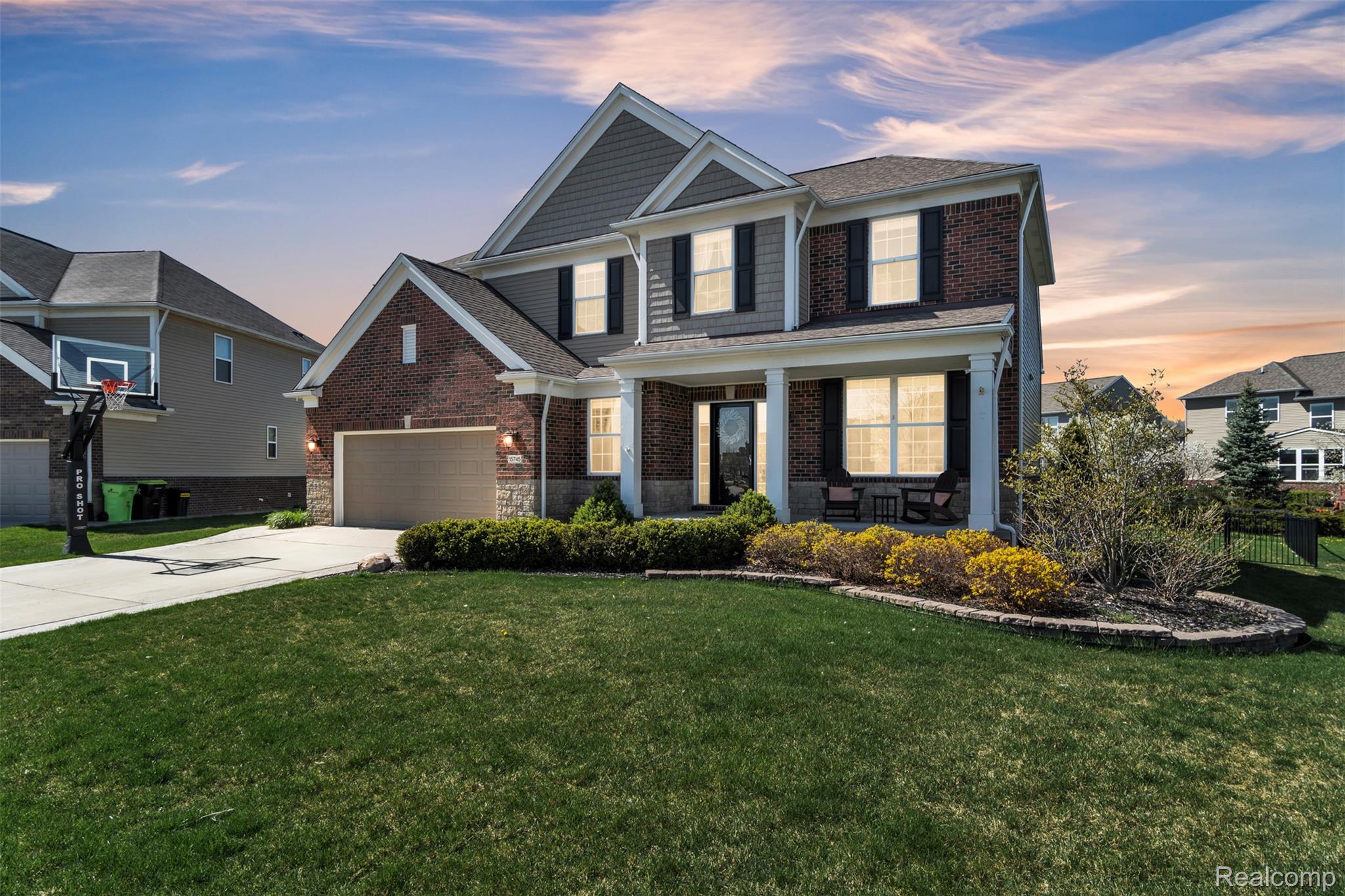 15745, Diamante, Macomb, Michigan, 48044