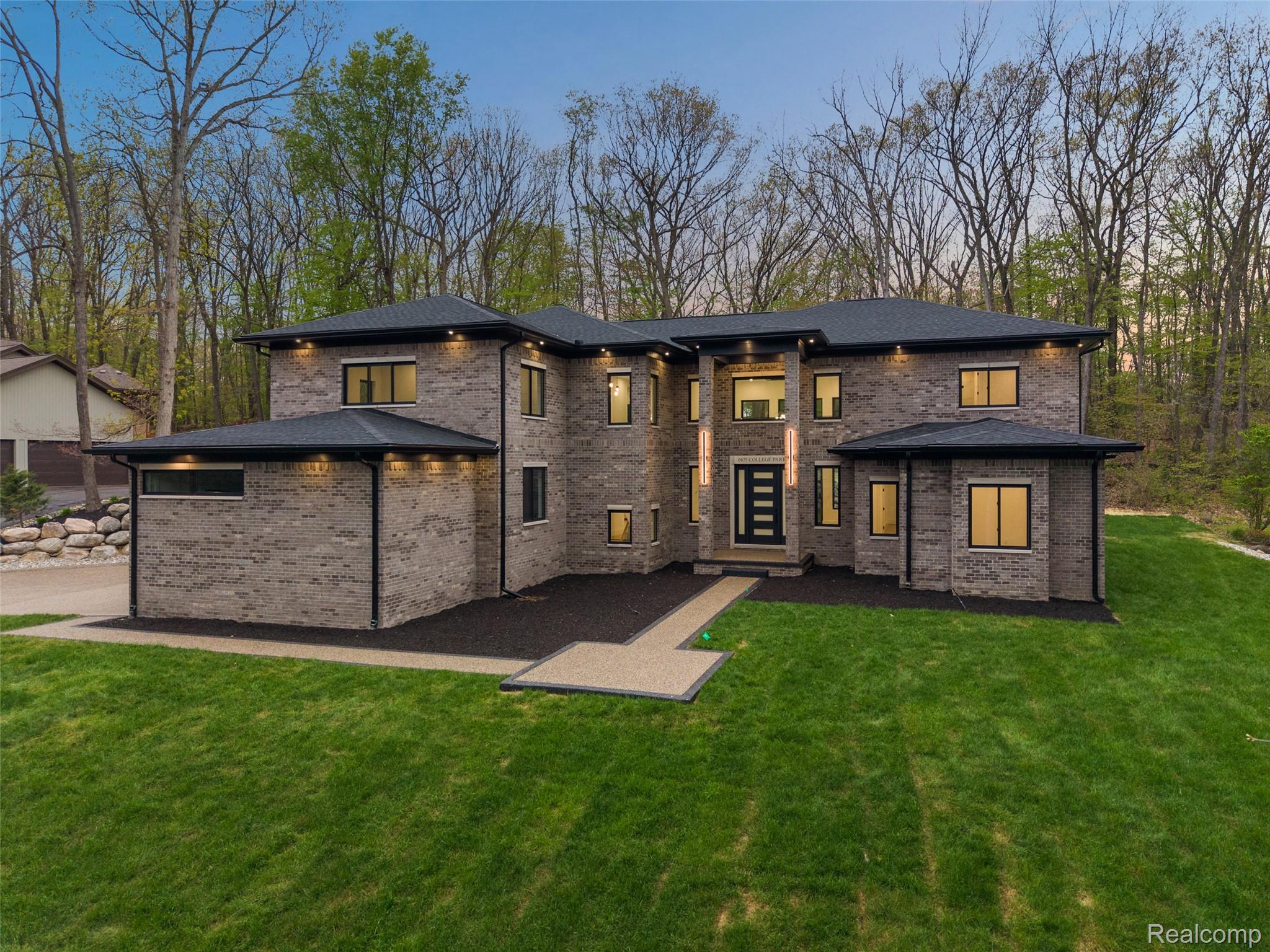 6675, College Park, Clarkston, Michigan, 48346