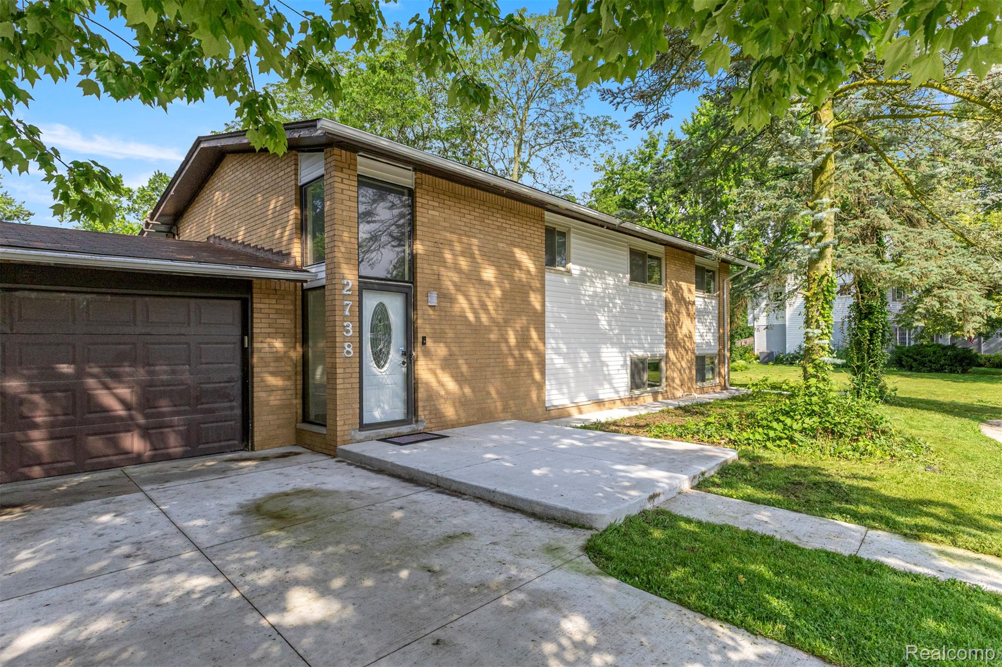 2738, Berry, Bloomfield Hills, Michigan, 48304