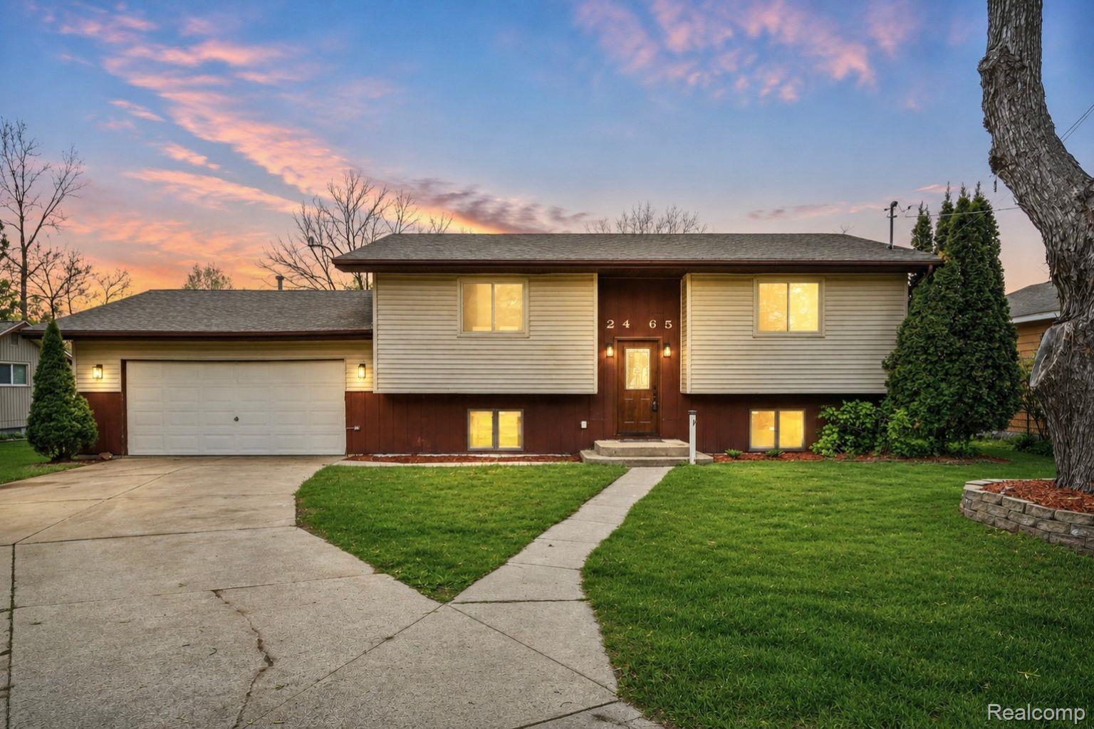 2465, Egelston, Burton, Michigan, 48509