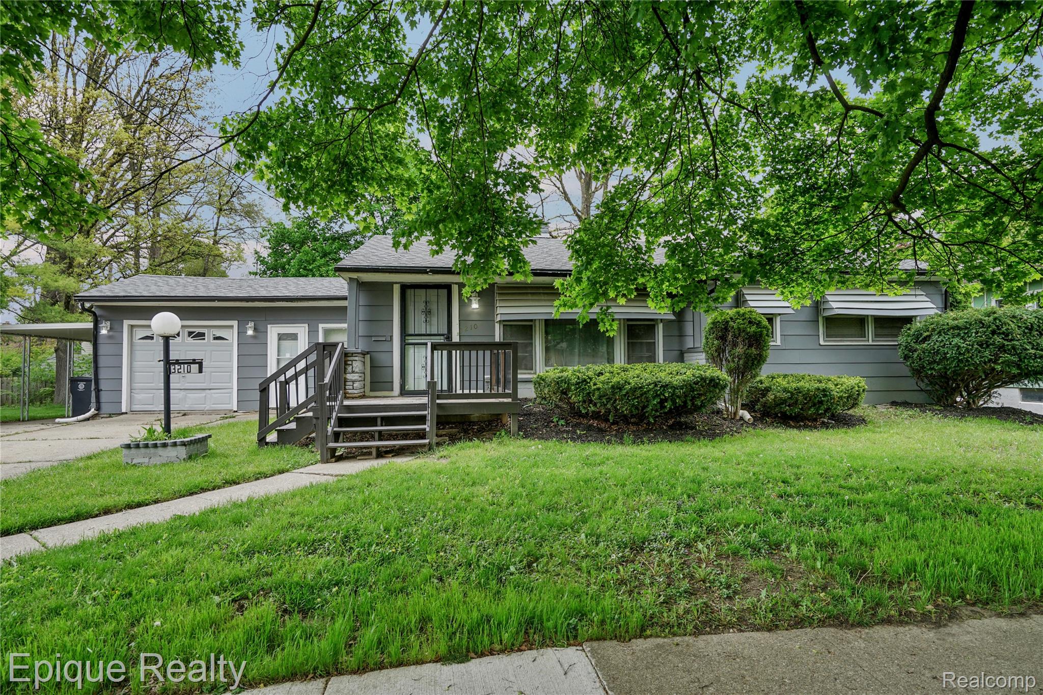 3210, Emerson, Flint, Michigan, 48504