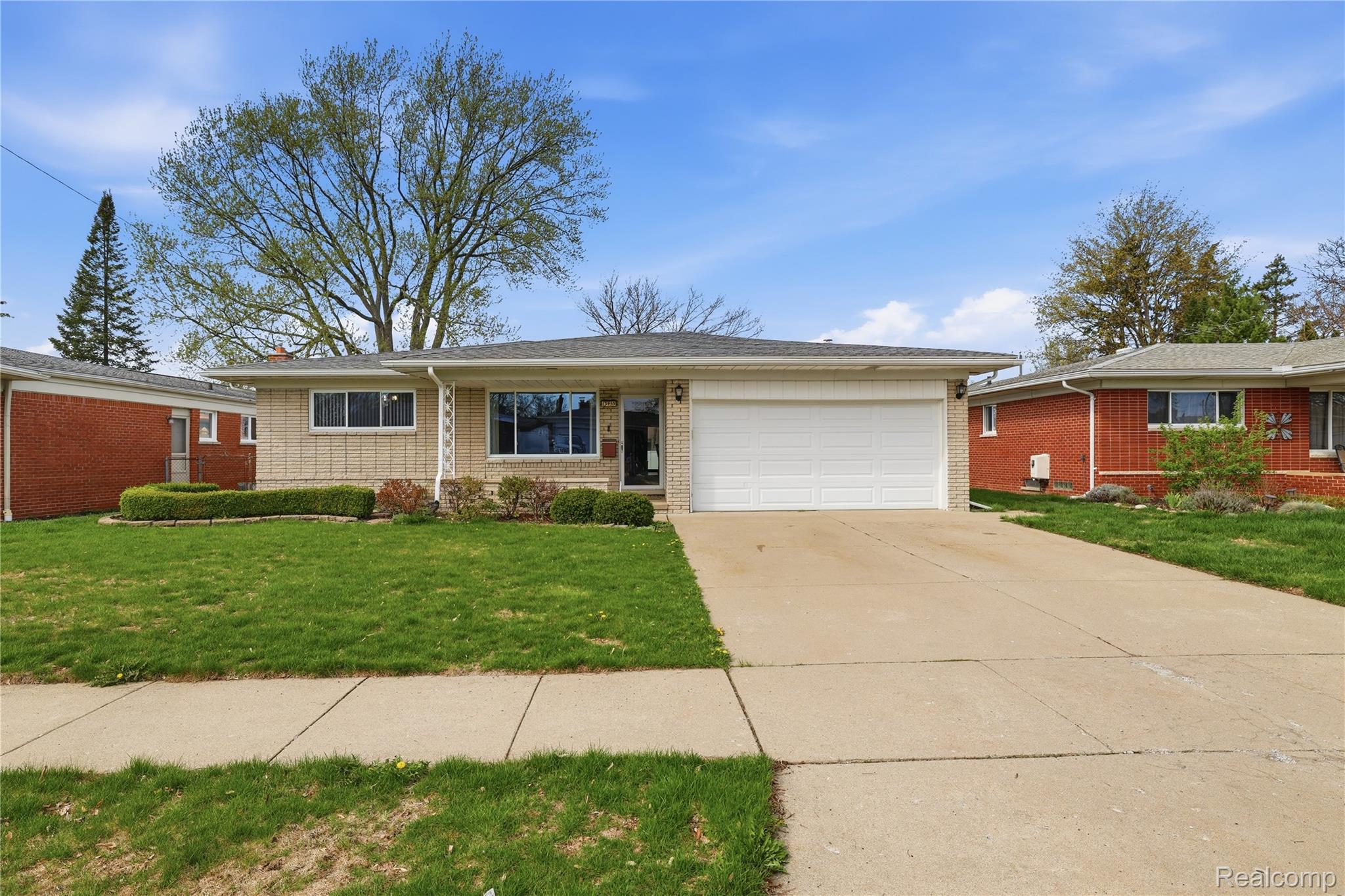 13455, Haupt, Warren, Michigan, 48088