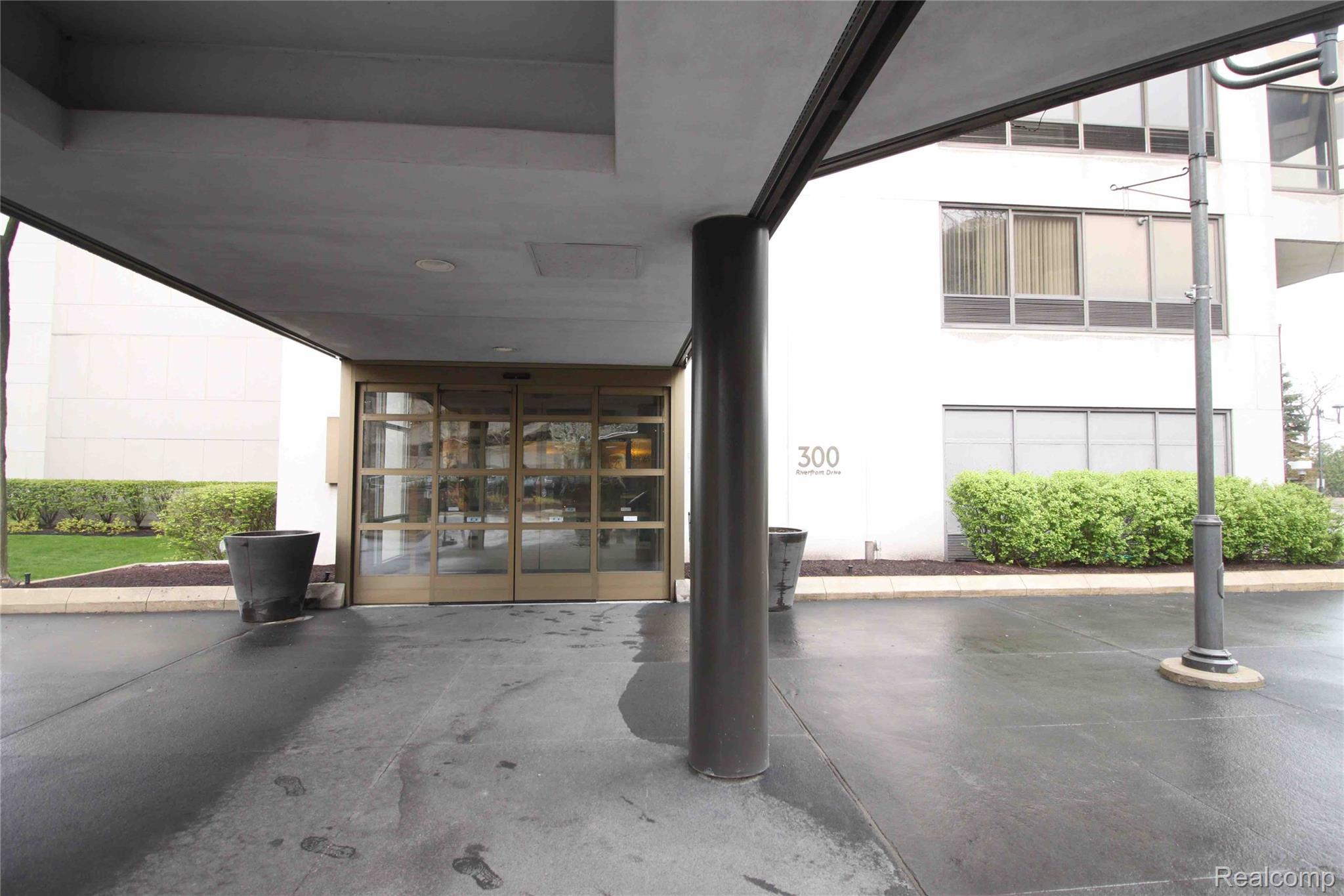 1001, W JEFFERSON, #300/29D, Detroit, Michigan, 48226