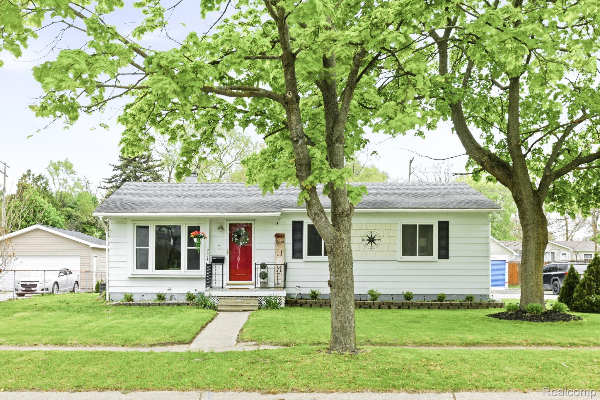 2824, Peavey, Port Huron, Michigan, 48060