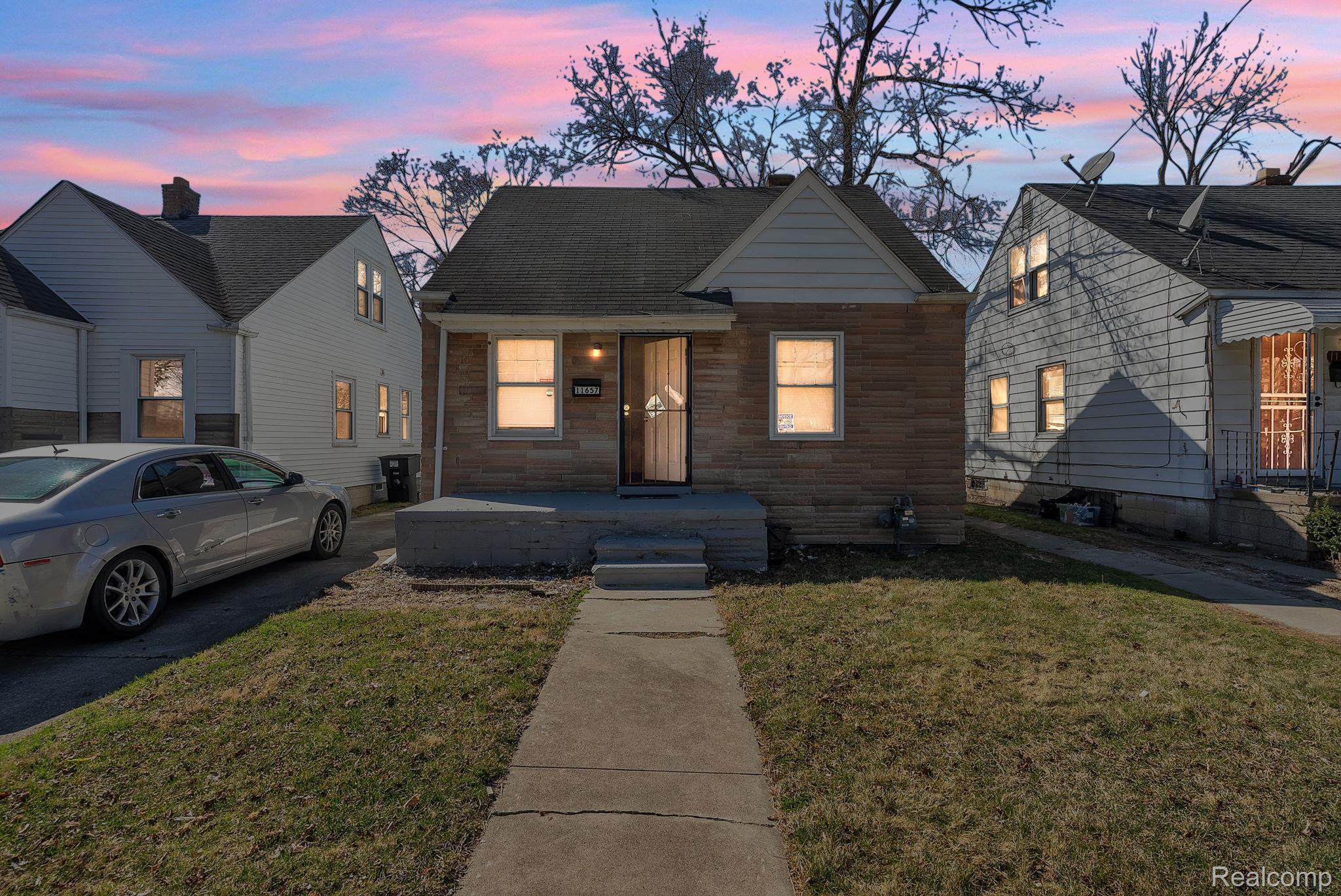 11657, Stout, Detroit, Michigan, 48228