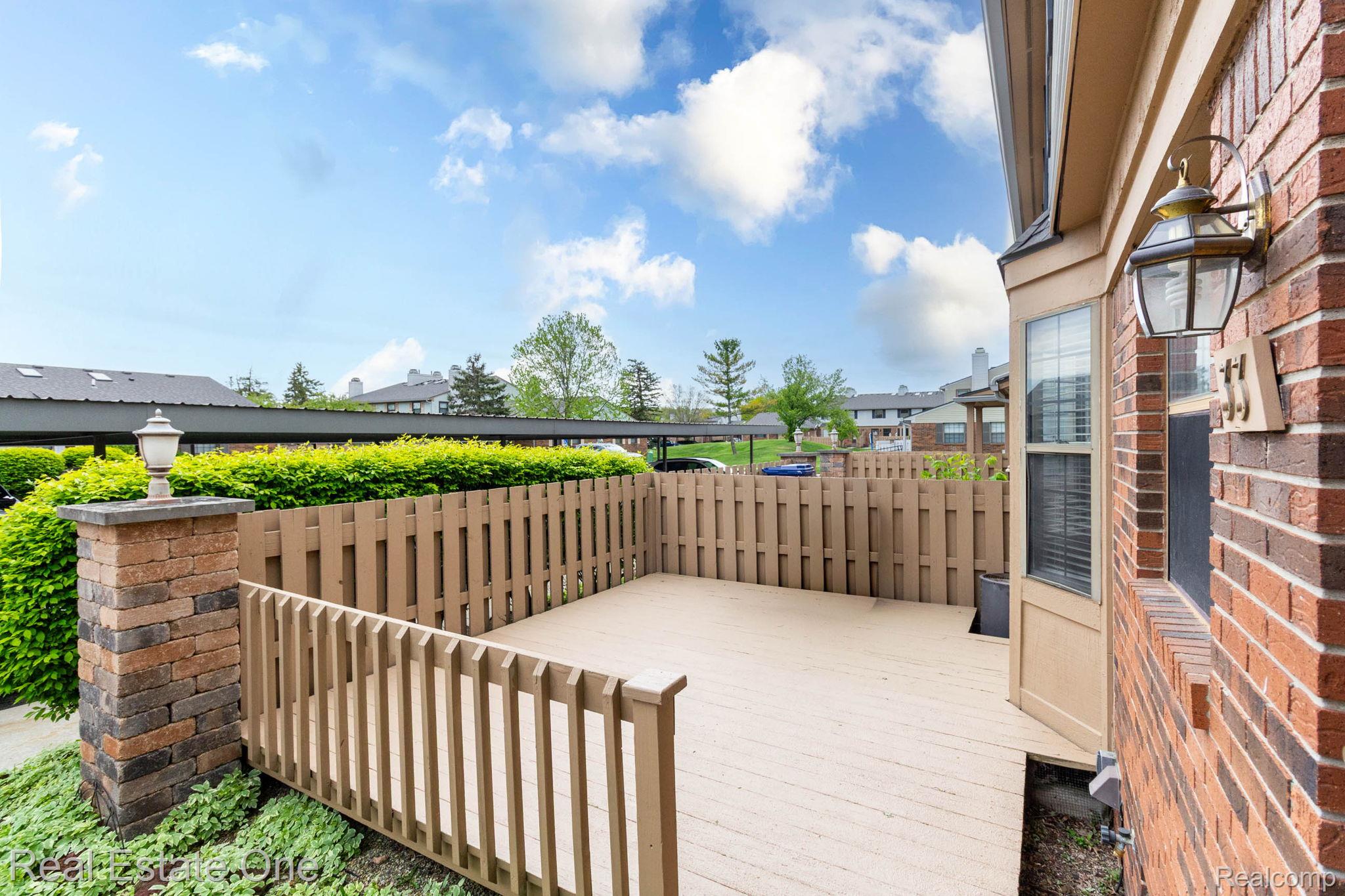 1891, Vine Way, #33, Canton, Michigan, 48188