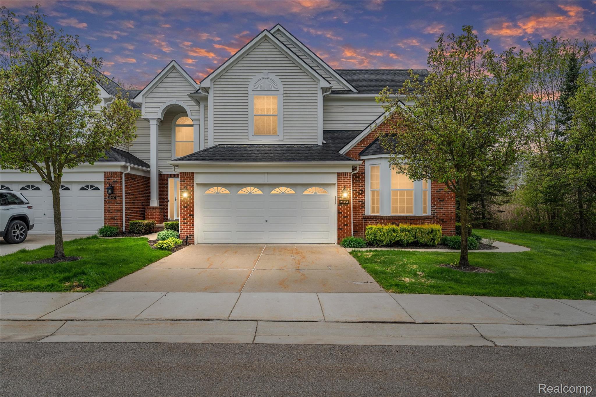 29451, Weston, #120, Novi, Michigan, 48377