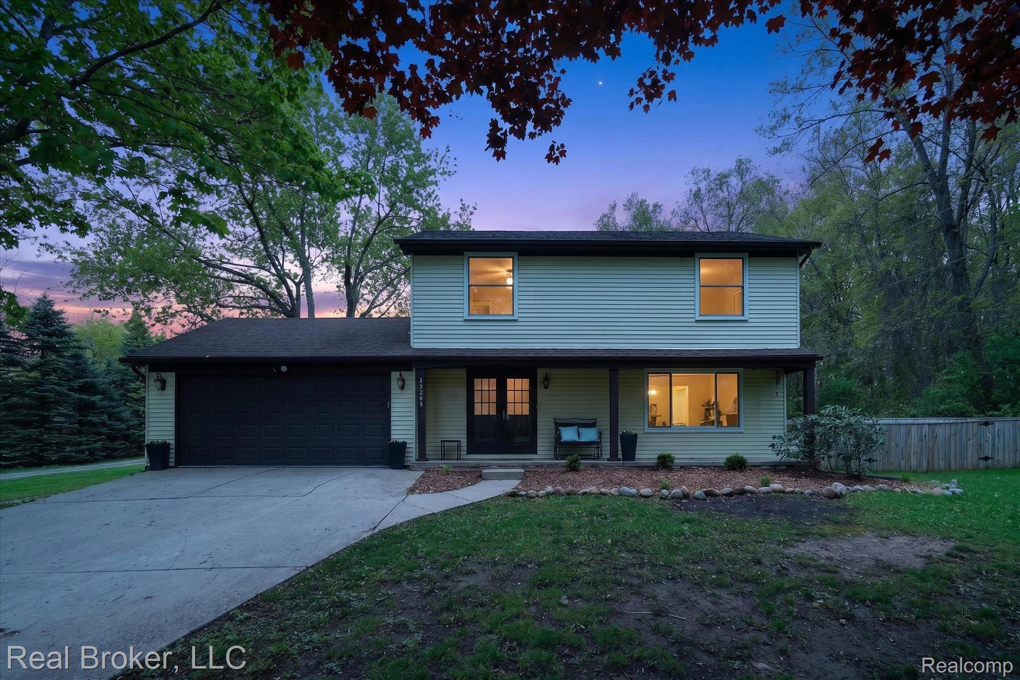 3885, Morgan, Lake Orion, Michigan, 48359