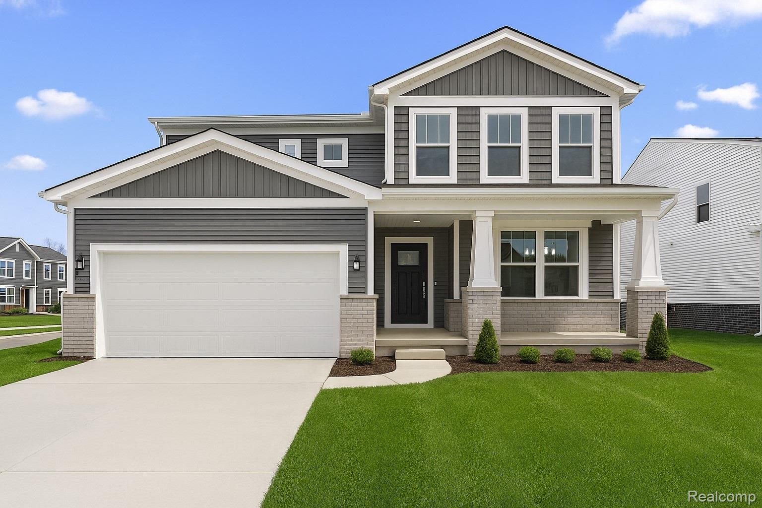 676, Gretchen, Saline, Michigan, 48176