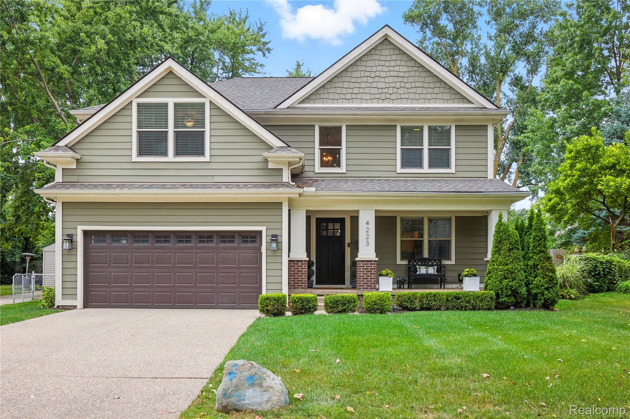 4223, Hampton, Royal Oak, Michigan, 48073