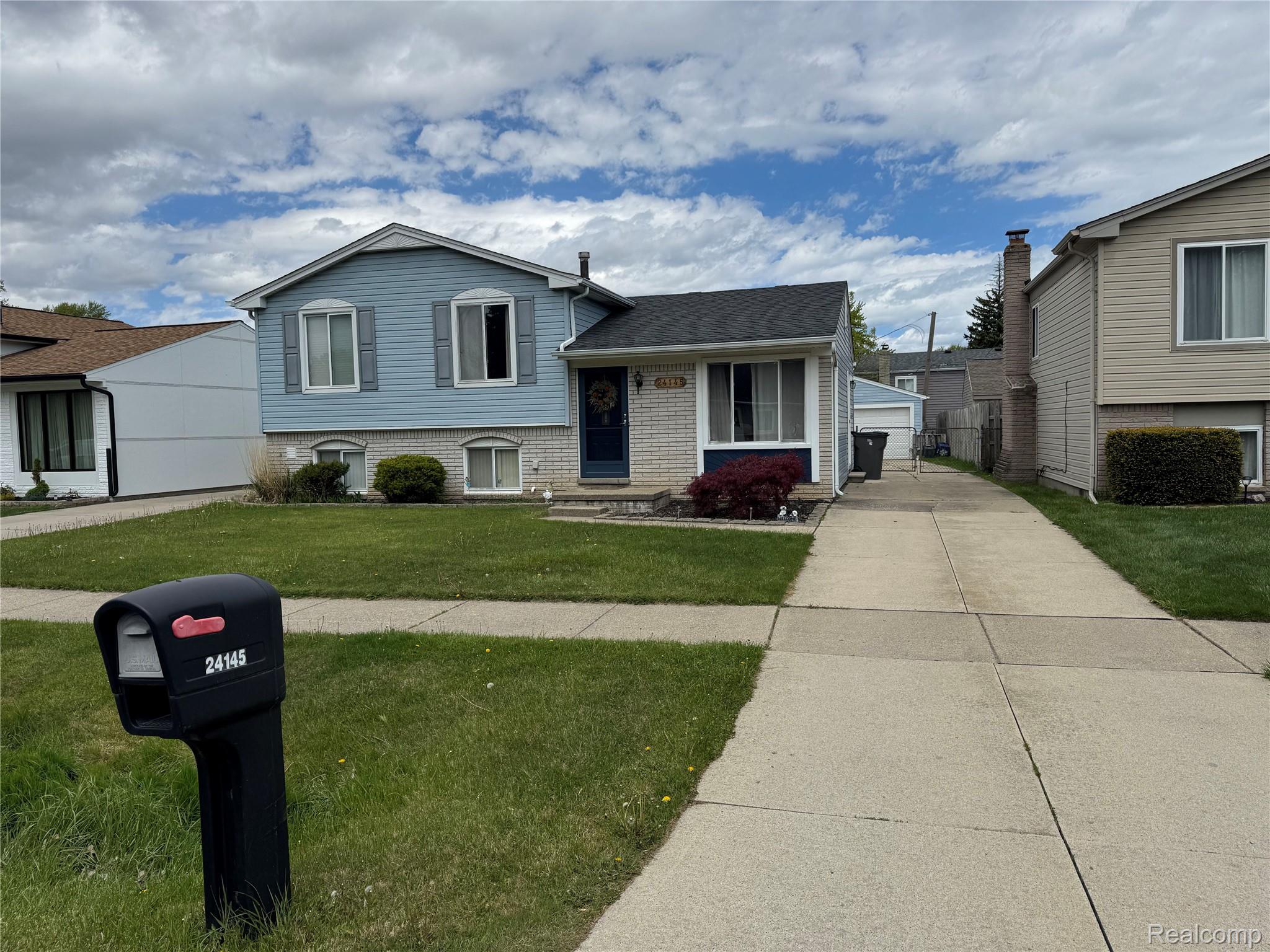24145, Cottrell, Clinton Township, Michigan, 48035