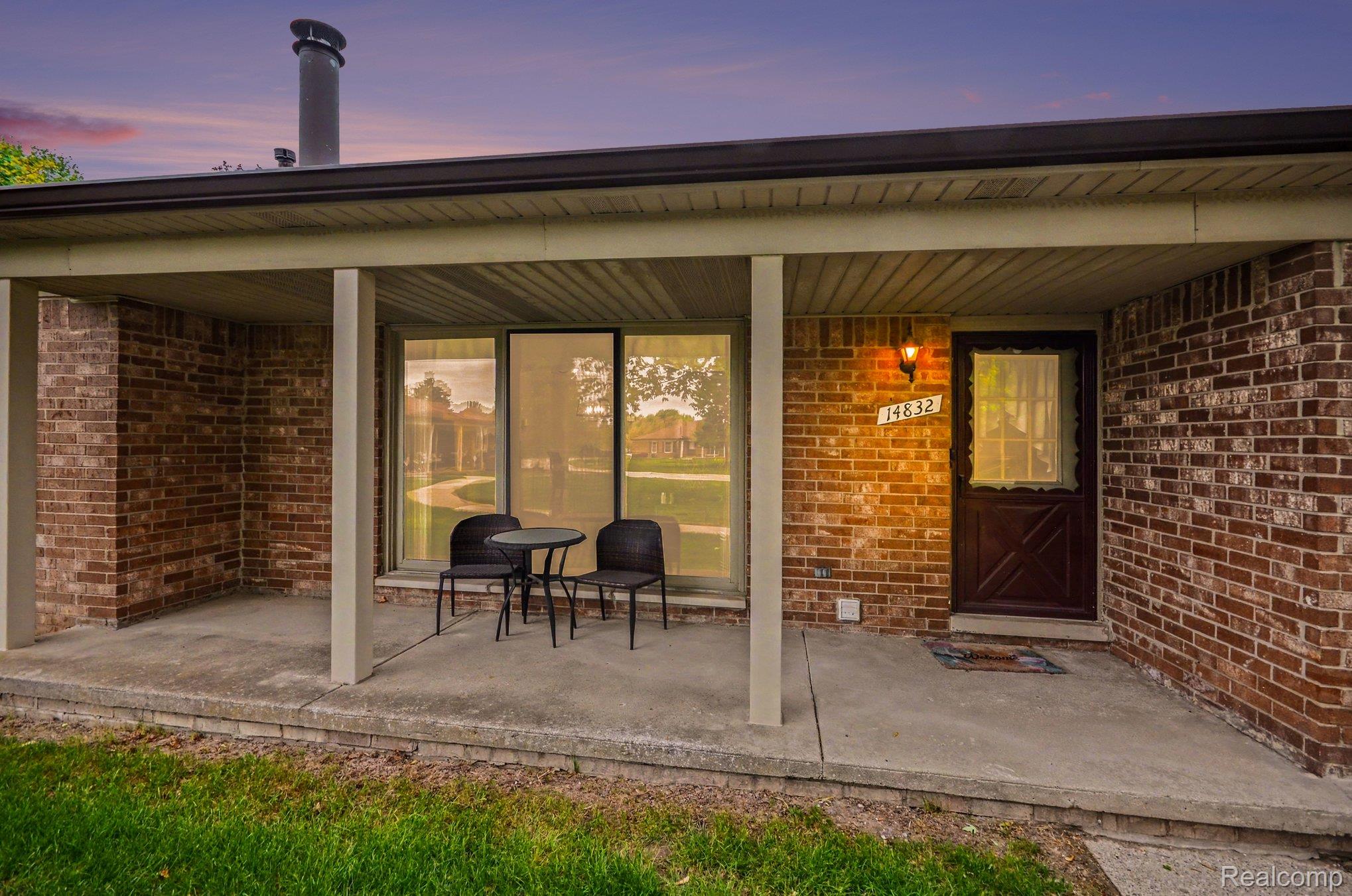 14832, Dexter, Utica, Michigan, 48315