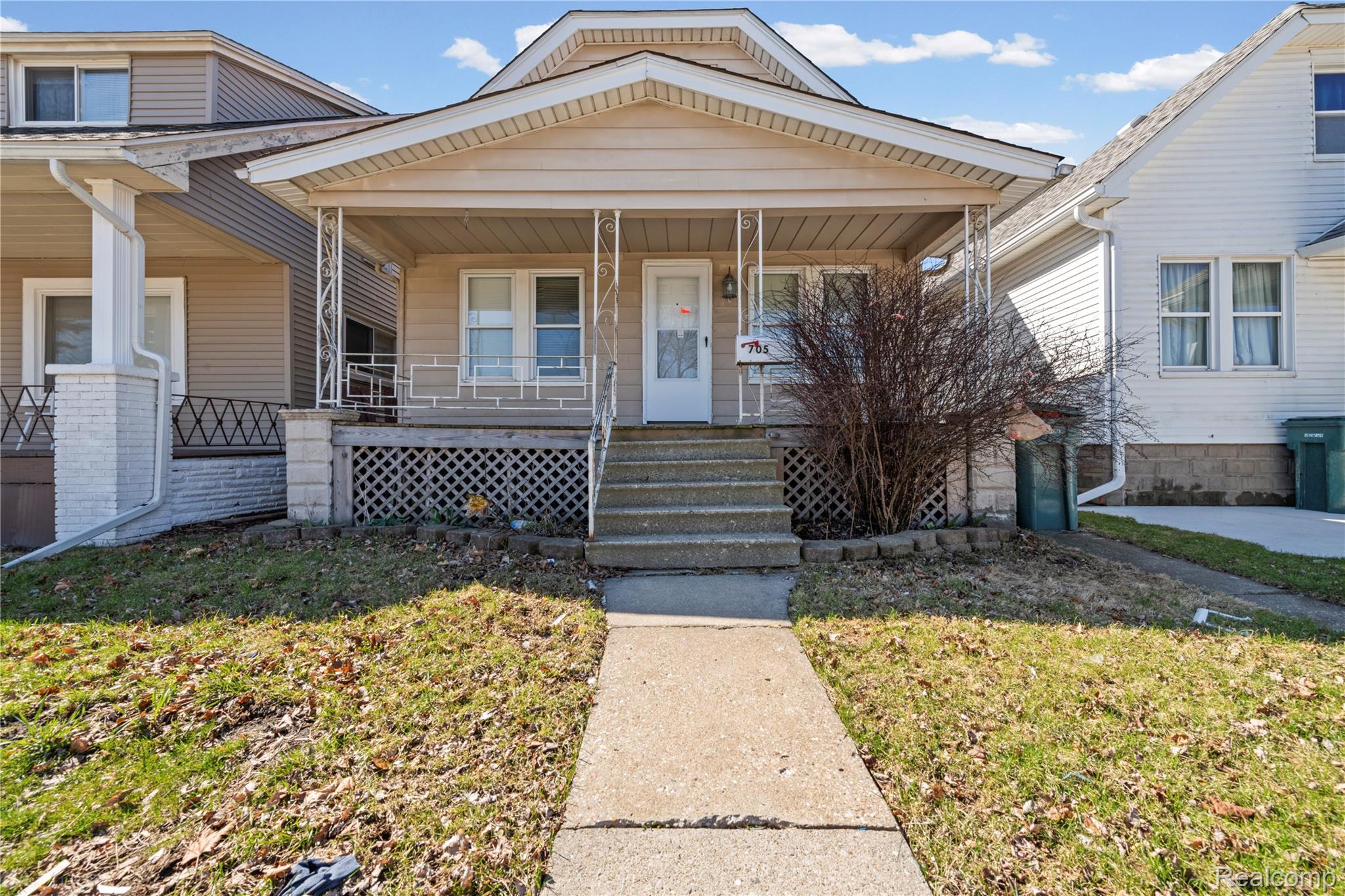 705, Cleophus, Lincoln Park, Michigan, 48146