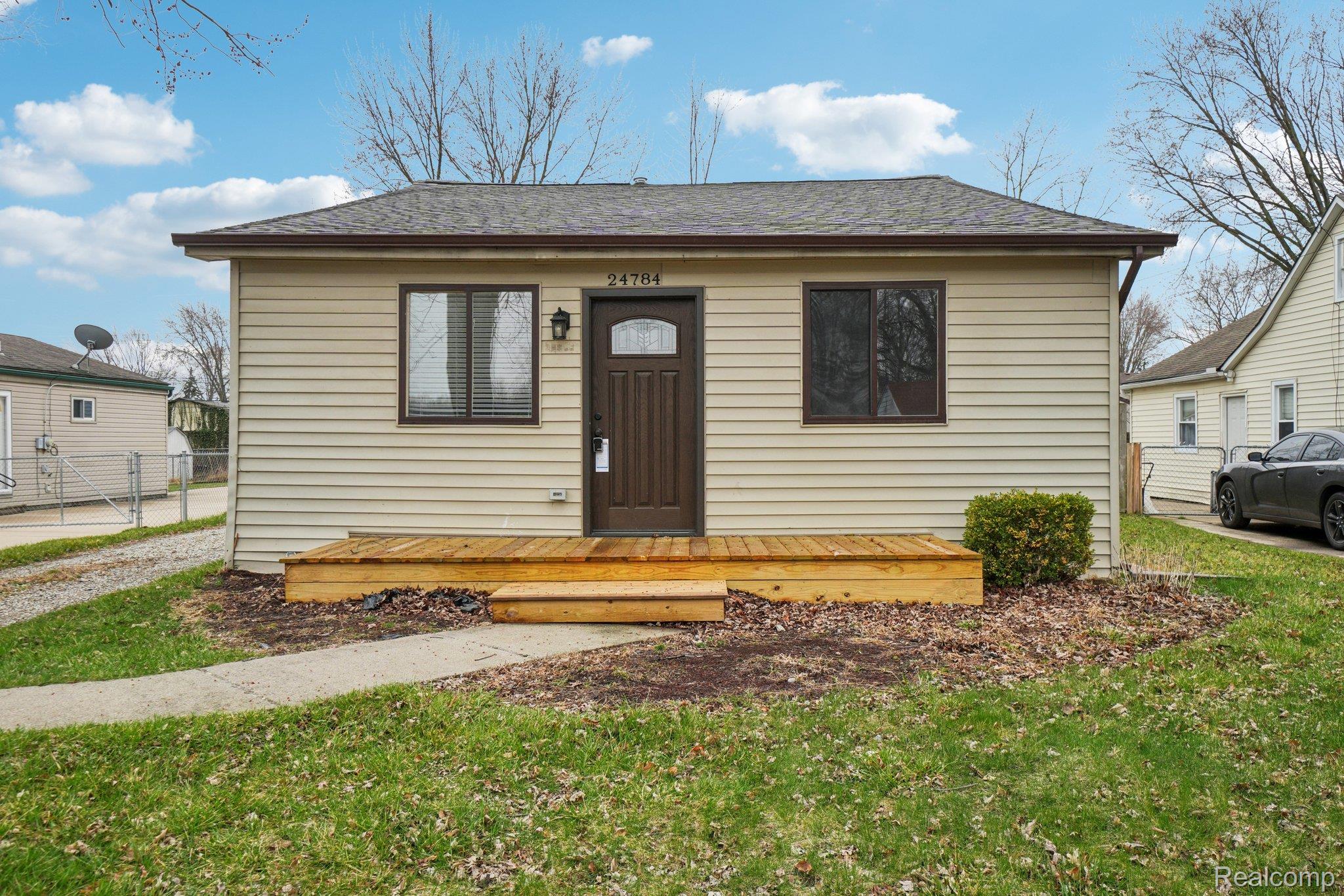 24784, Trombley, Harrison Township, Michigan, 48045